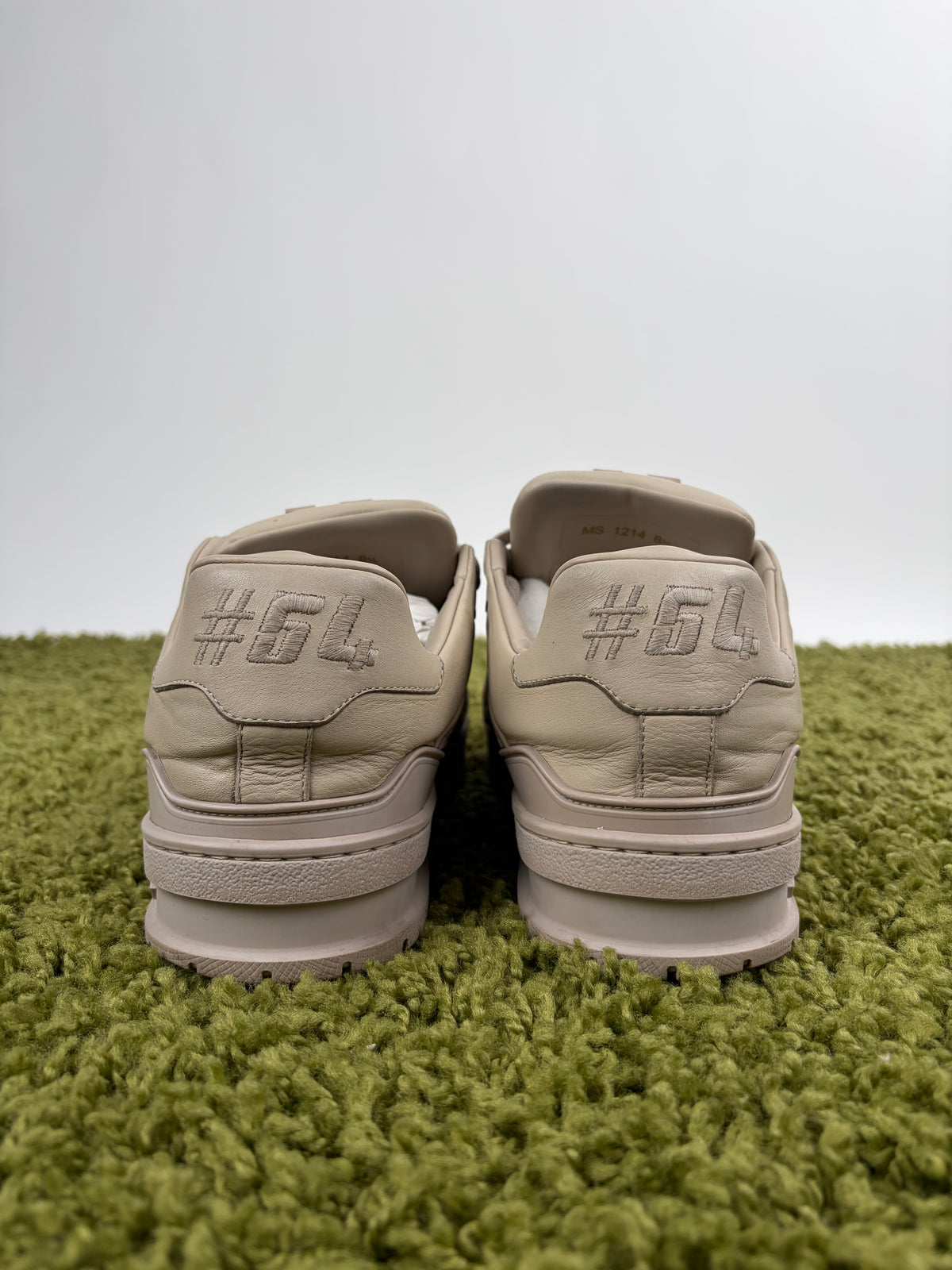 Louis Vuitton Trainer Beige 8.5