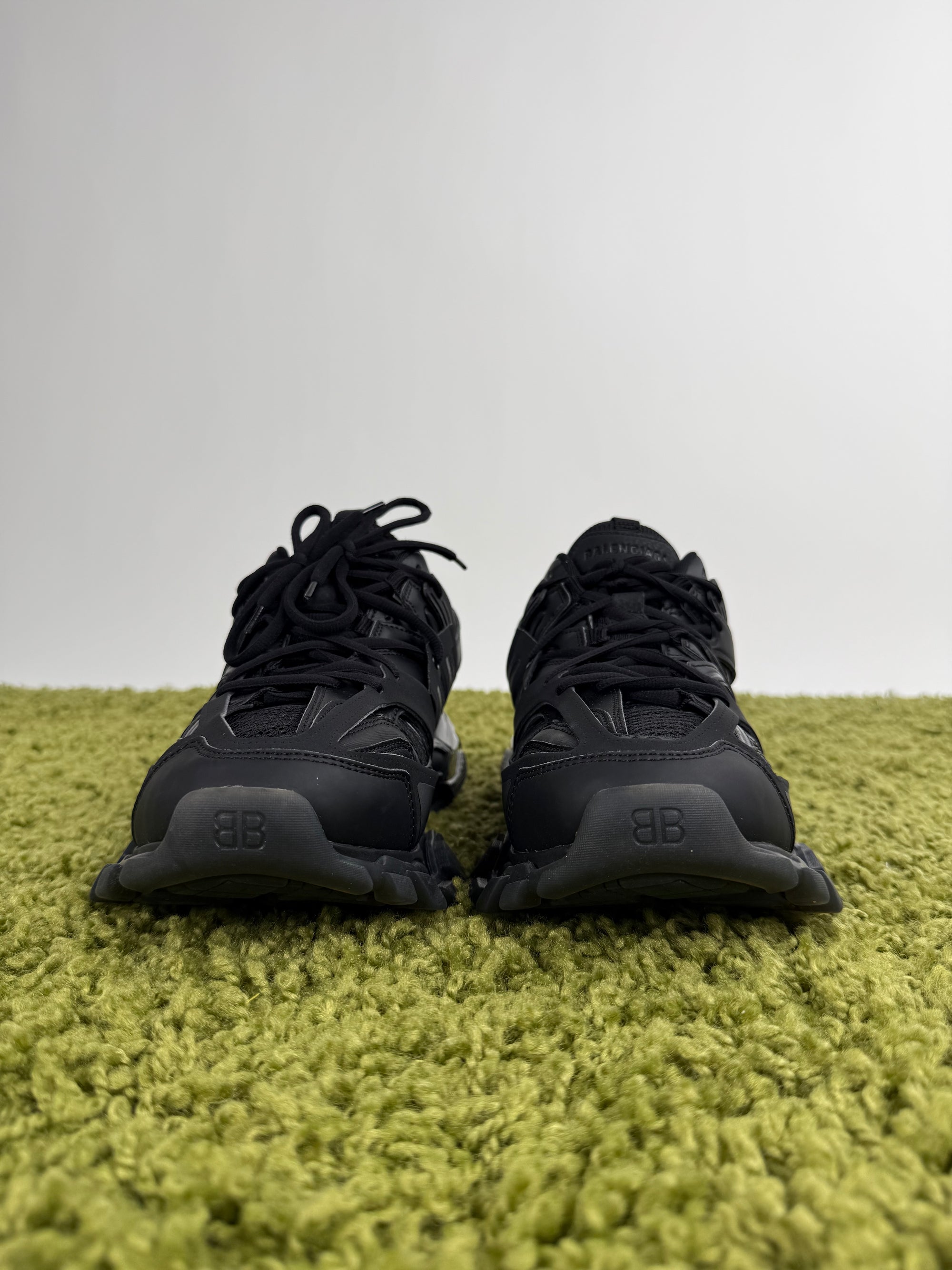 Balenciaga Track Nera 42