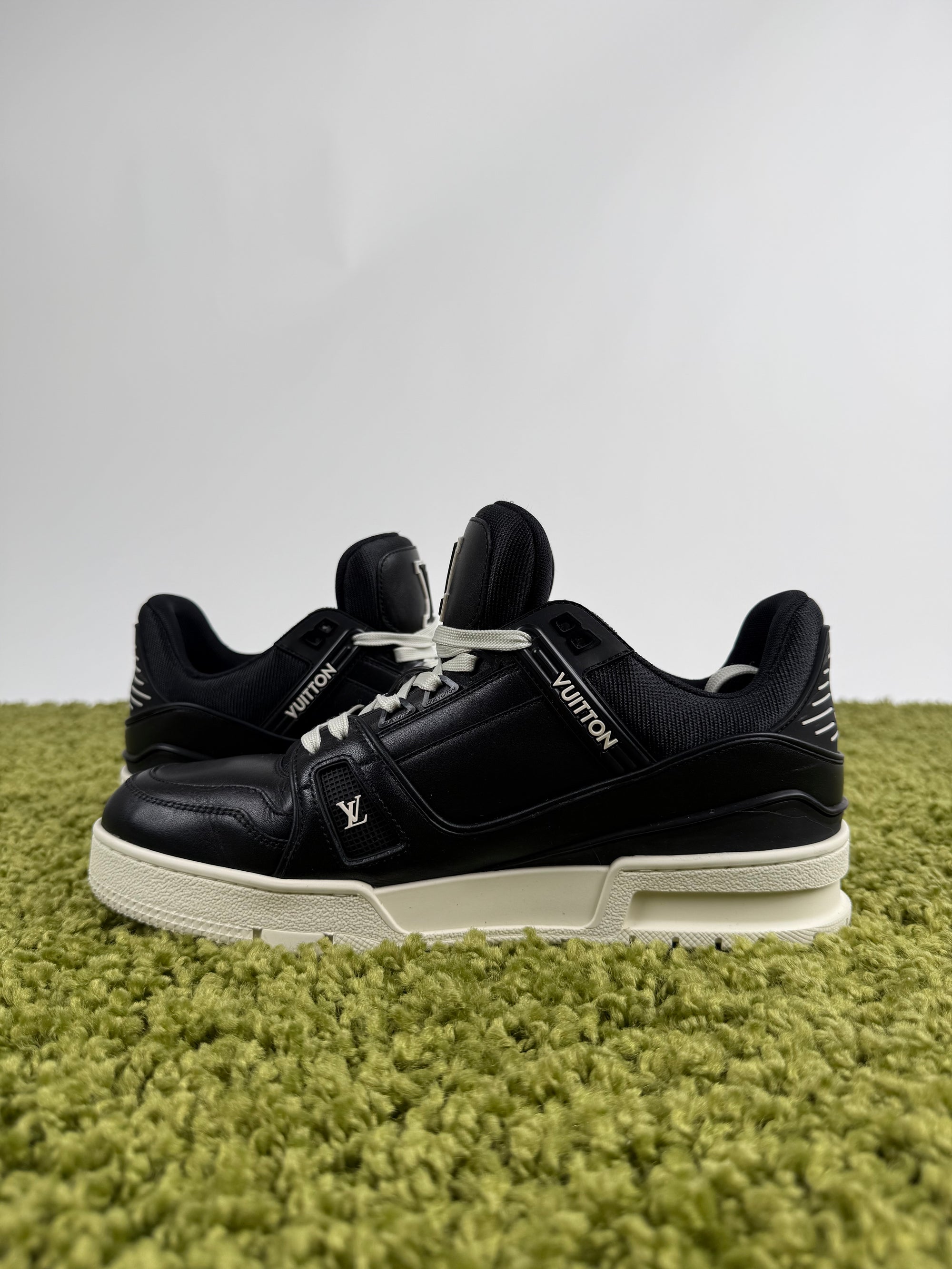Louis Vuitton Trainer 40 veste 41