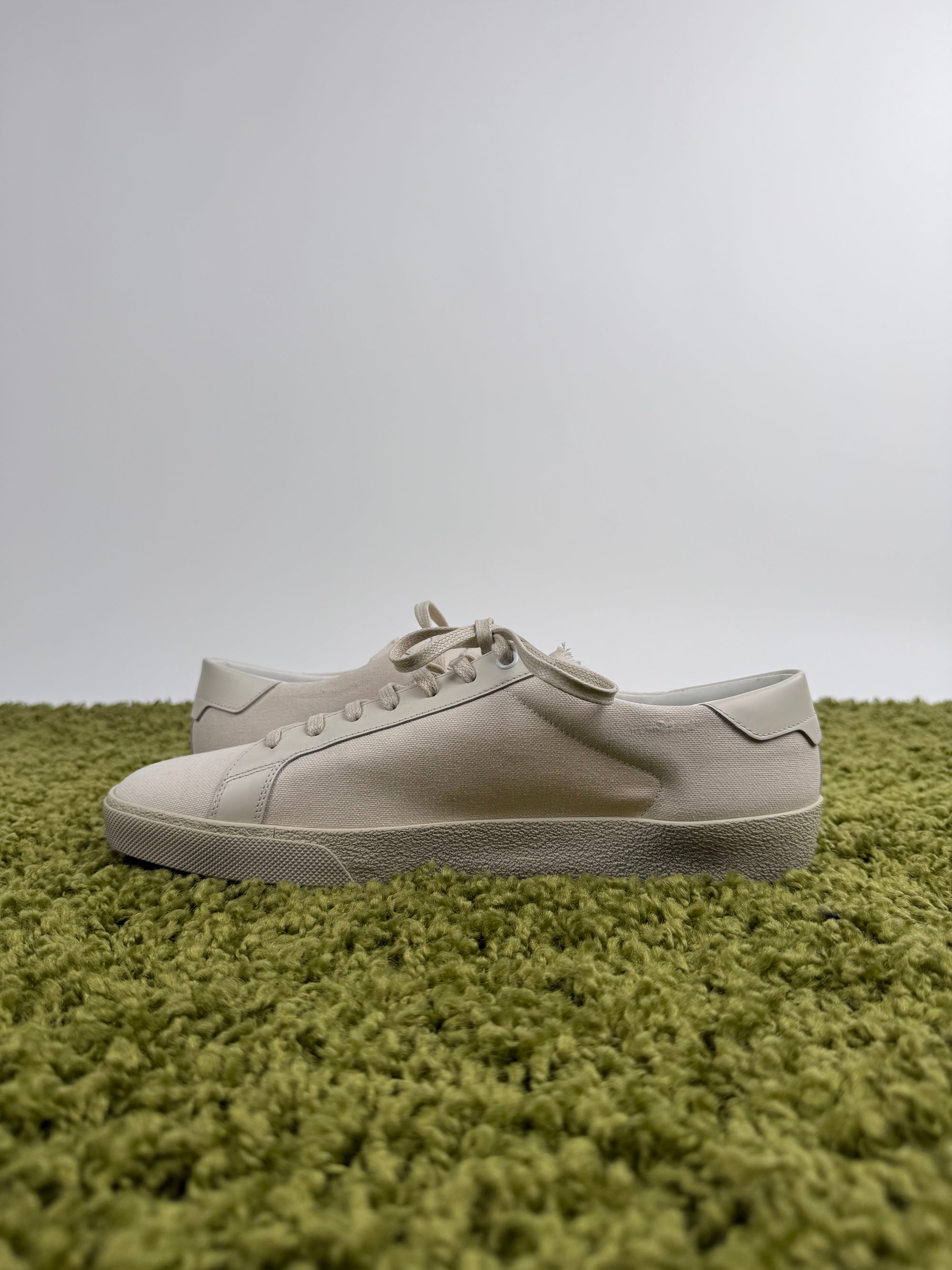 Yves Saint Laurent Low Court Sneaker 45