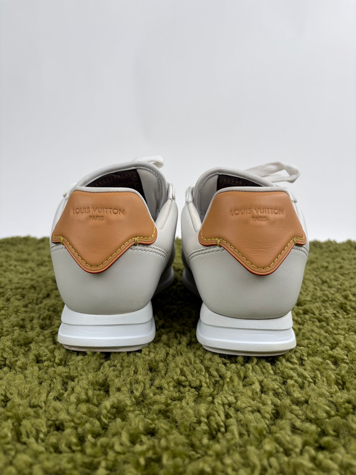 Louis Vuitton Buttersoft Bianco 6.5
