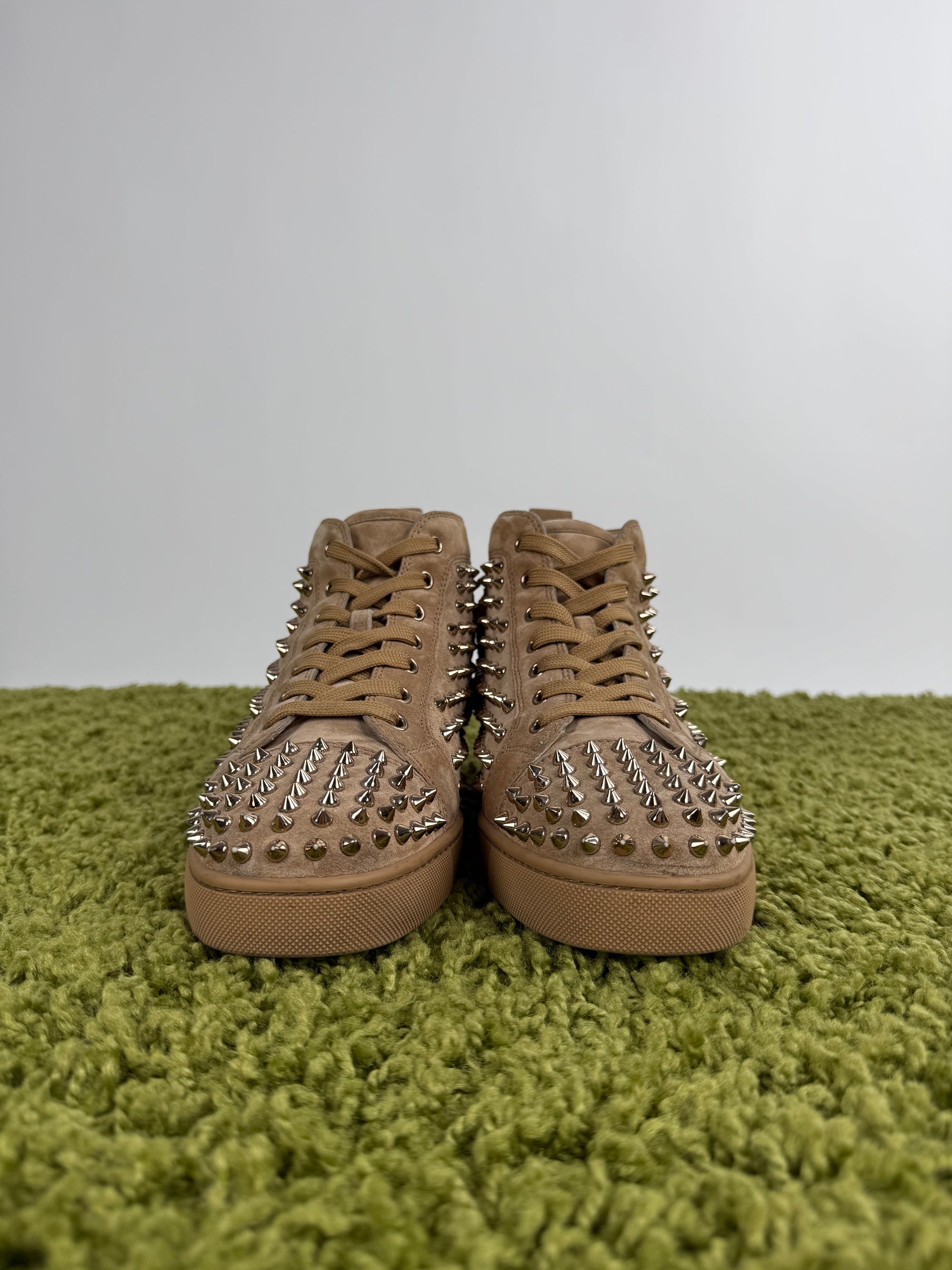 Christian Louboutin Spikes Beige 42.5