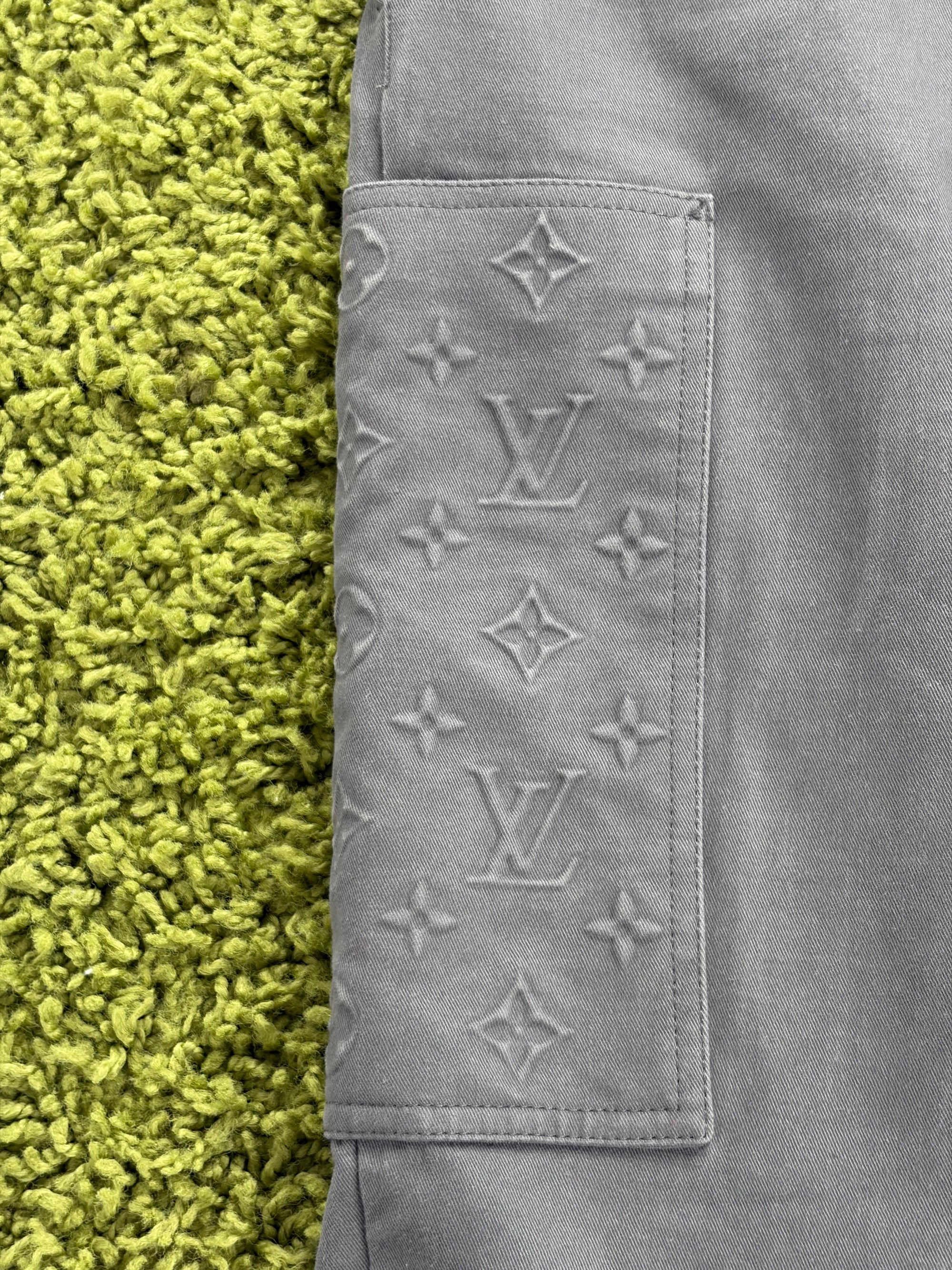 Pantalone Louis Vuitton Size 46 grigio