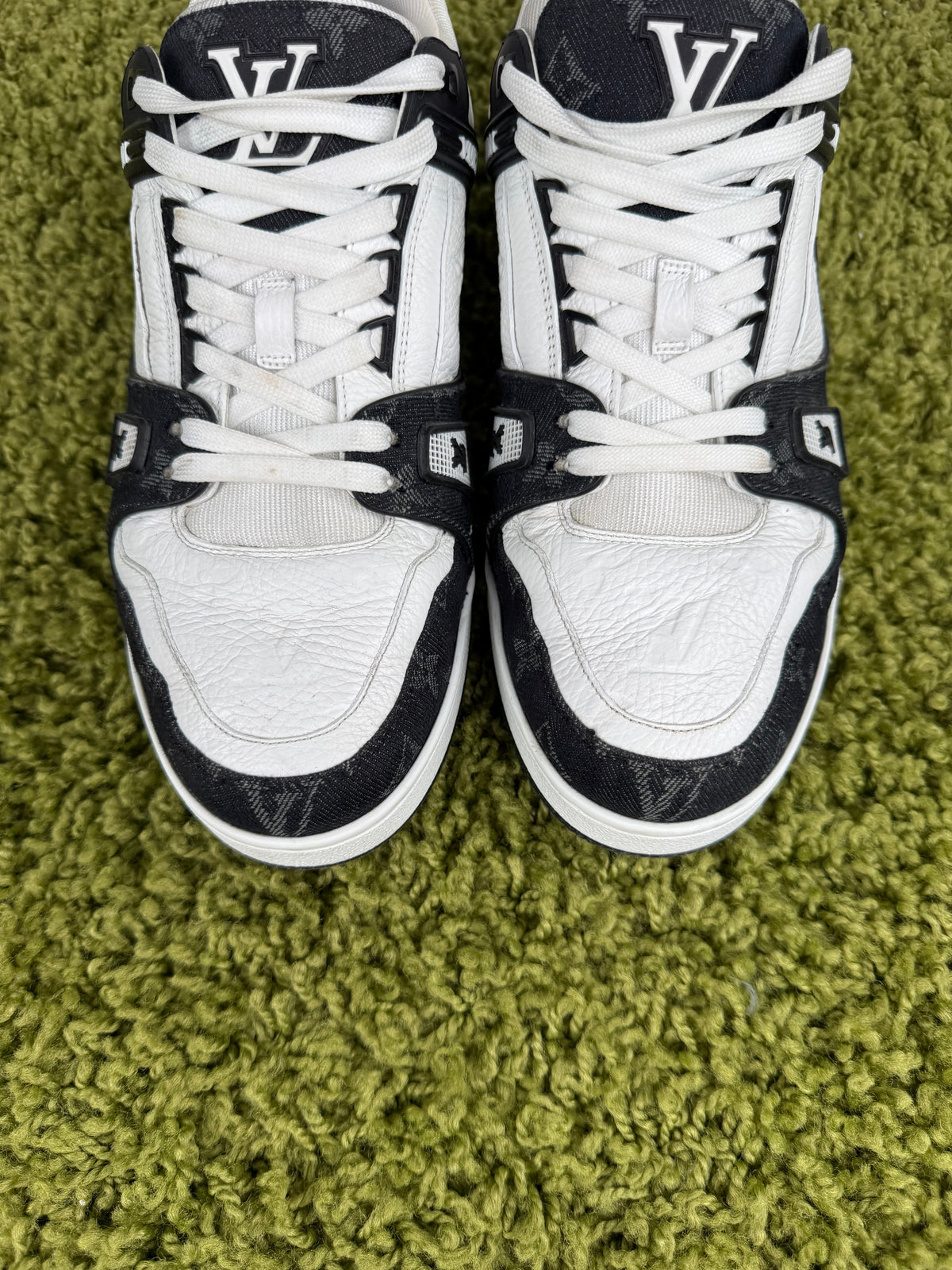 Louis Vuitton Trainer in Denim Nero 9