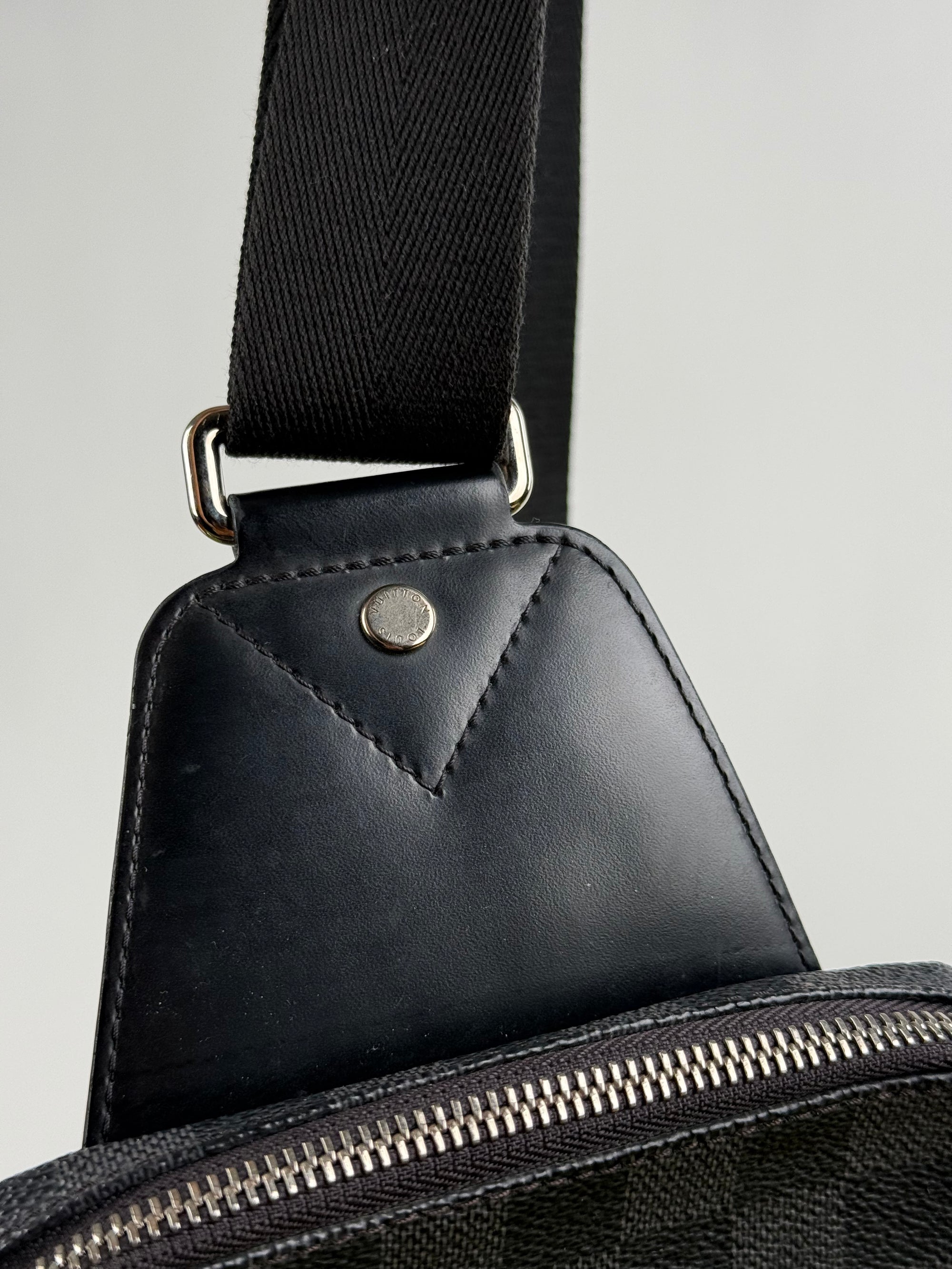 Borsello Avenue Sling Louis Vuitton Nero