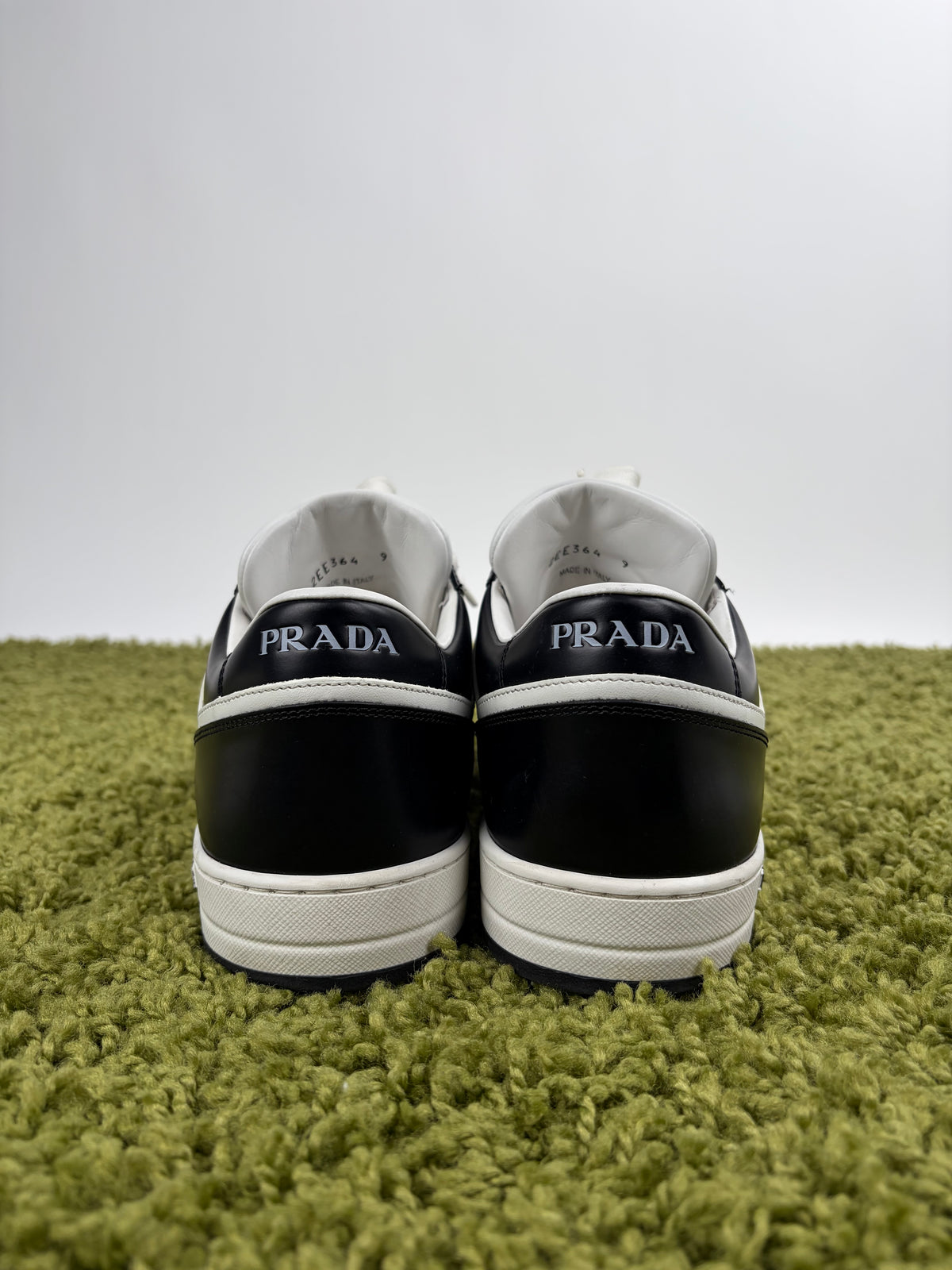 Prada DownTown Nera 9