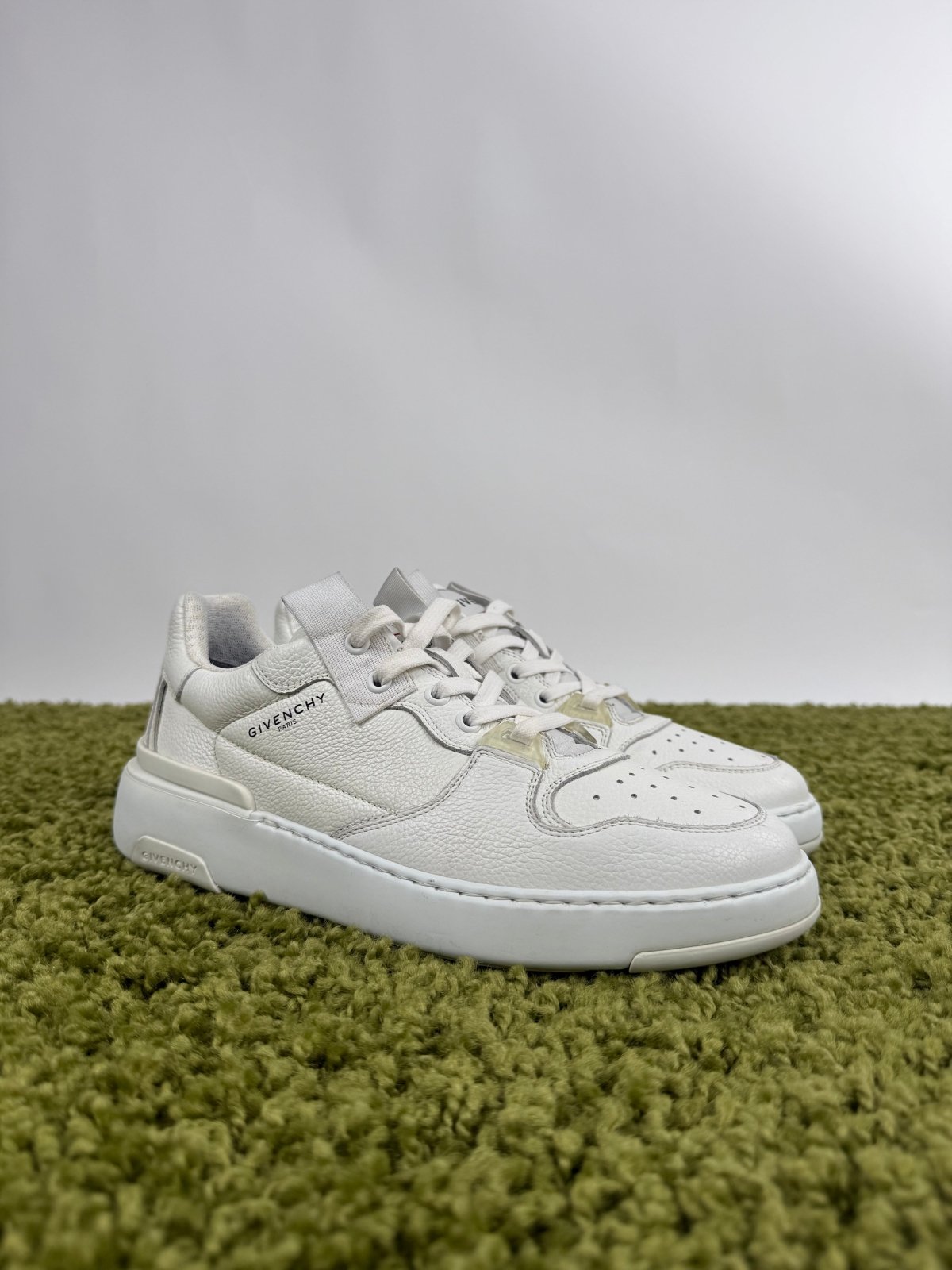 Givenchy Wing low sneaker 40 - Second Hand Di Fiore