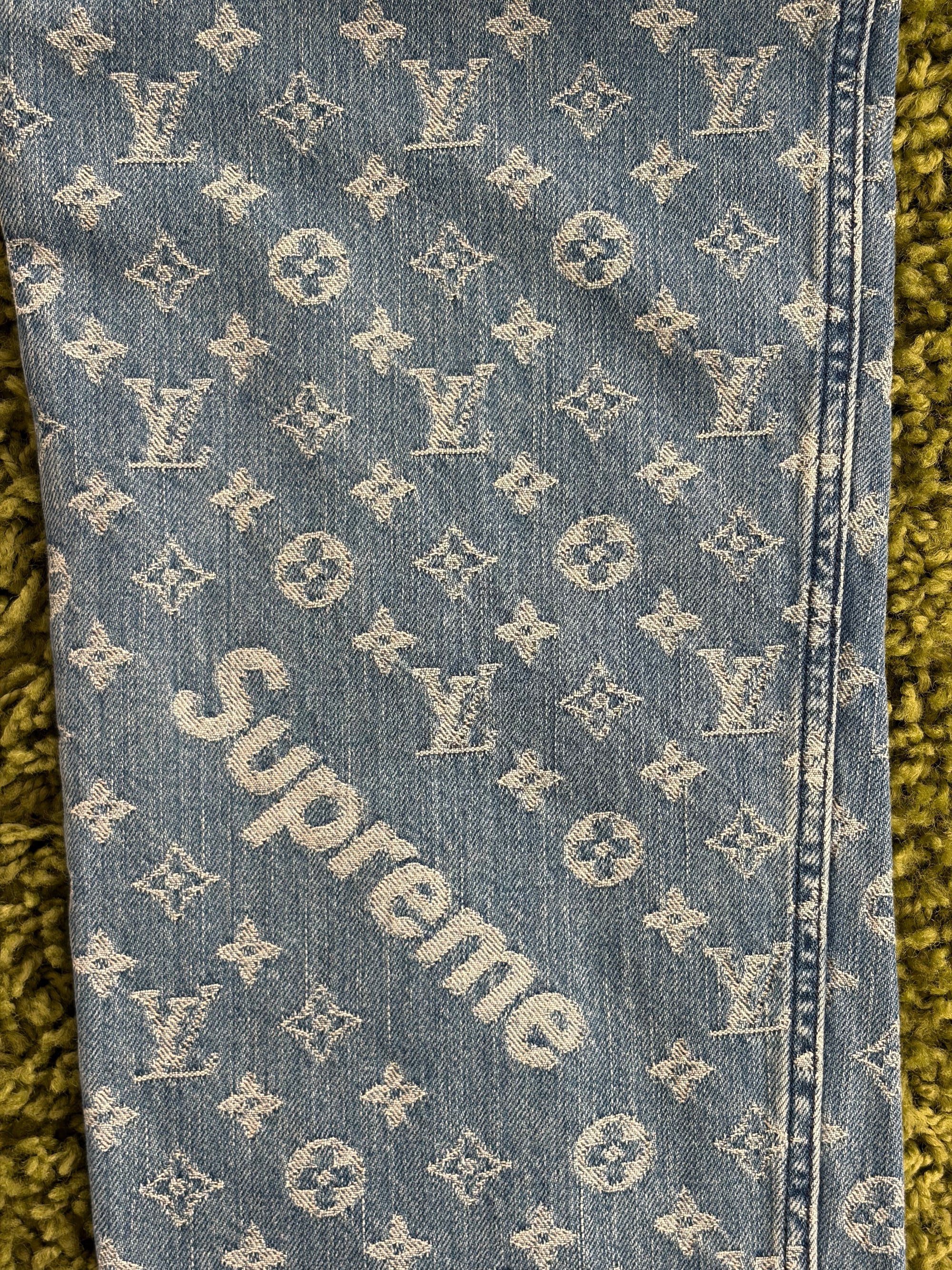 Completo Louis Vuitton X Supreme Size 50/34 blu e bianco