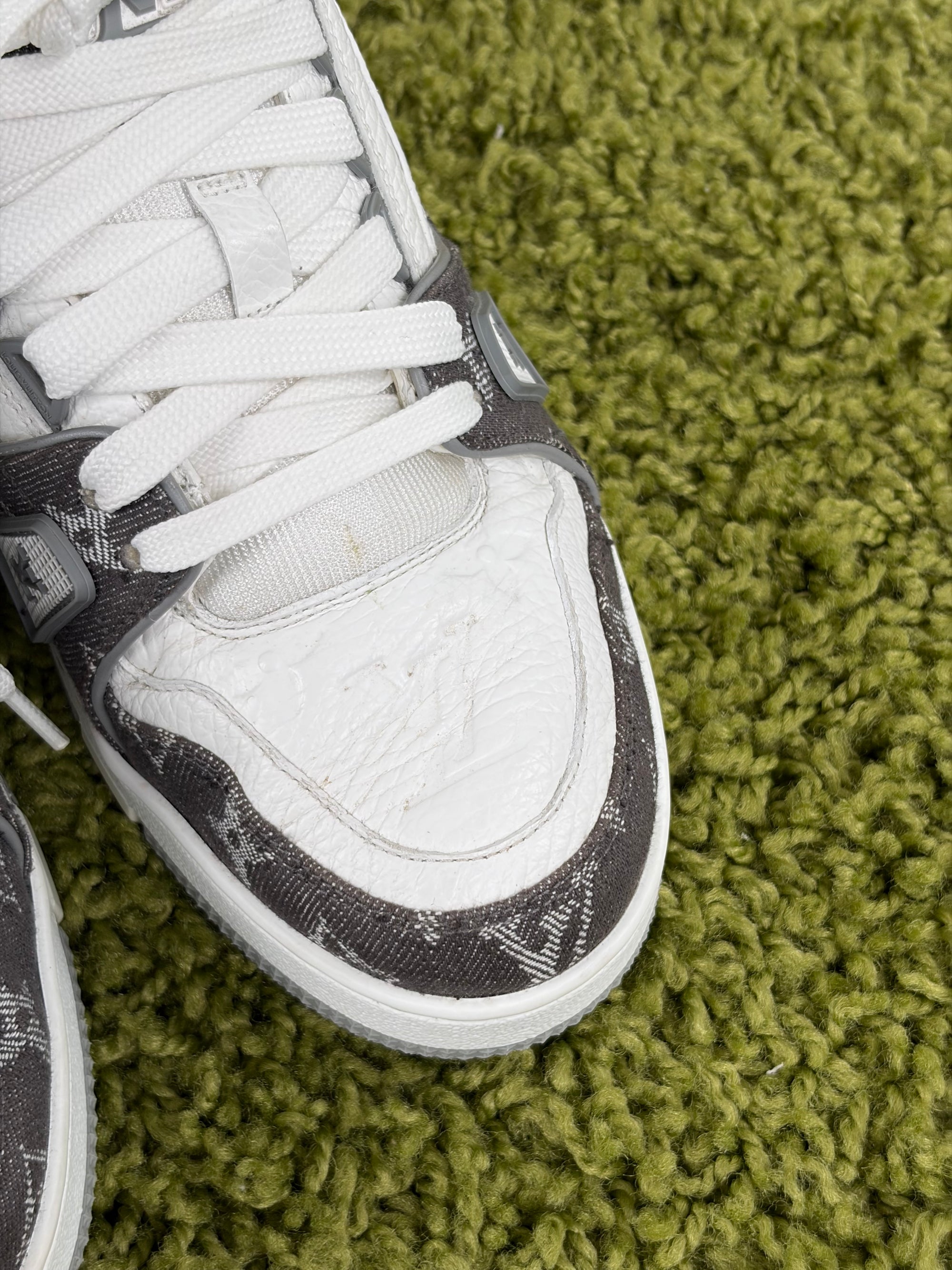 Louis Vuitton trainer Size 5.5=39.5 calza 40.5 bianche e grigie