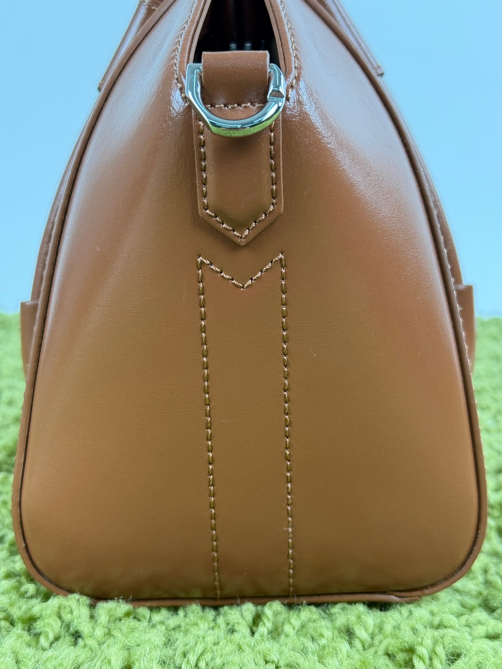 Borsa Mini Antigona Lock Bag Givenchy