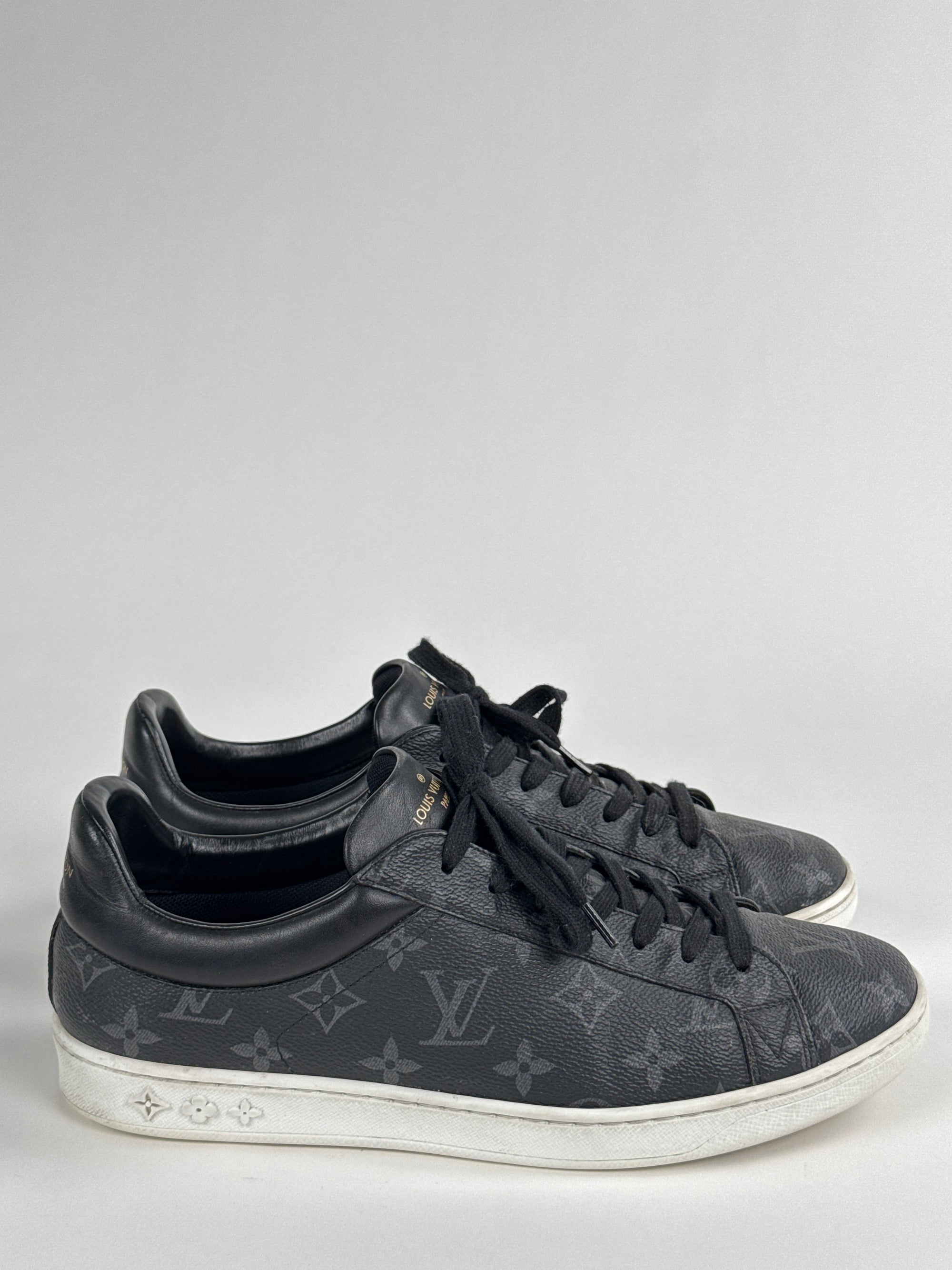 Louis Vuitton luxembourg Size 8=42 veste 43 nere