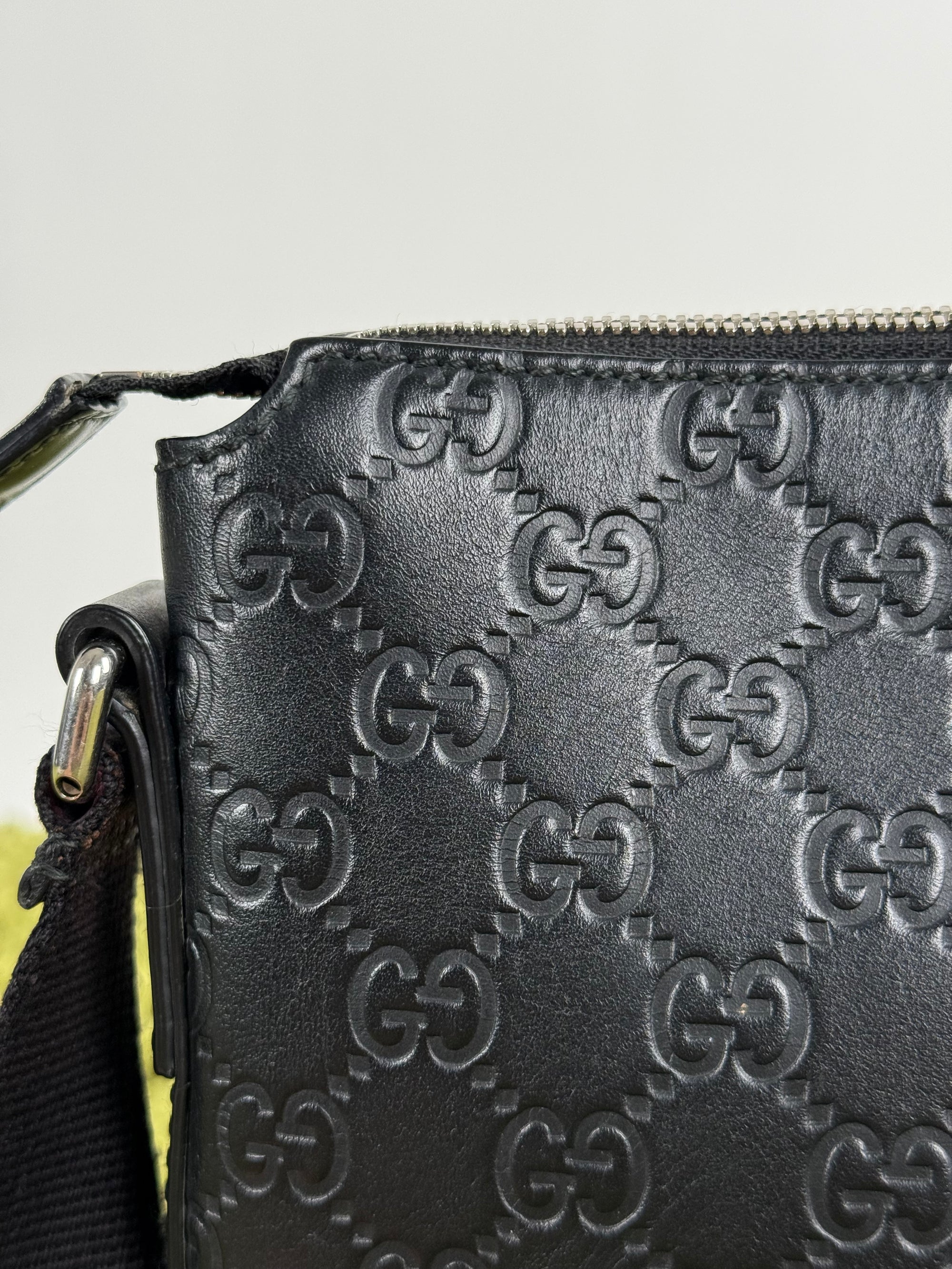 Borsello Gucci in Pelle Nera