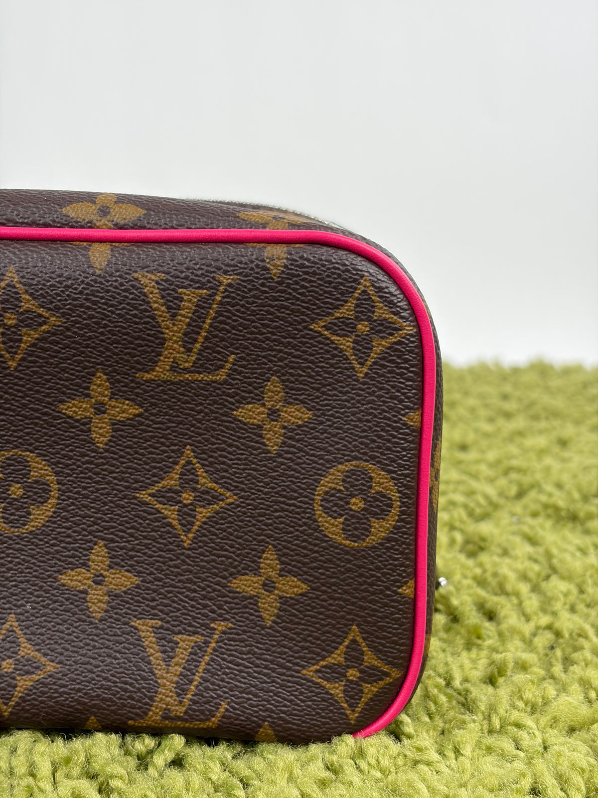 Beauty Case Louis Vuitton Nice Mini Marrone Multicolor