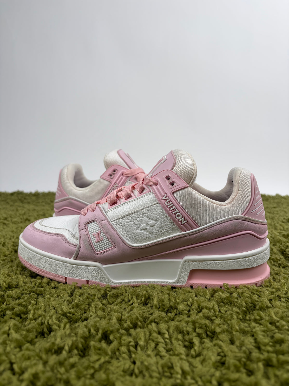 Louis Vuitton Trainer Rosa 37