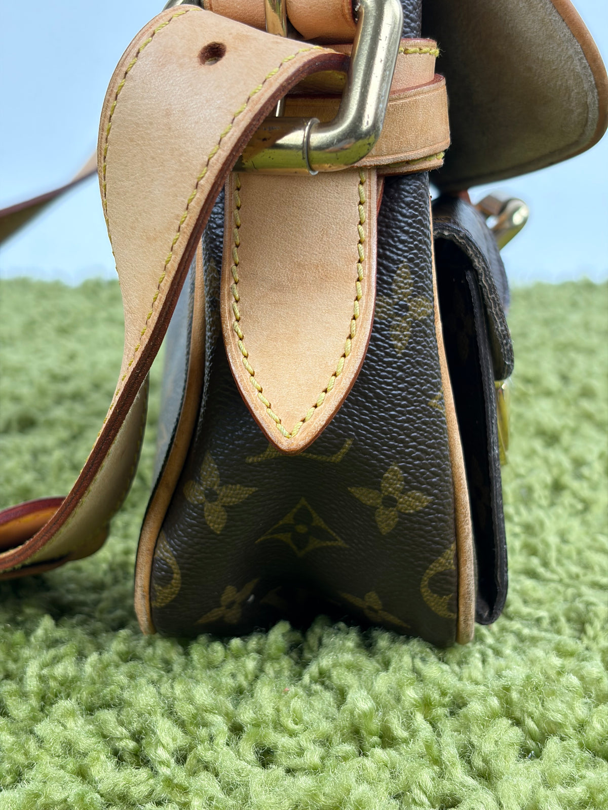 Borsa Monogram Hudson PM Louis Vuitton Marrone