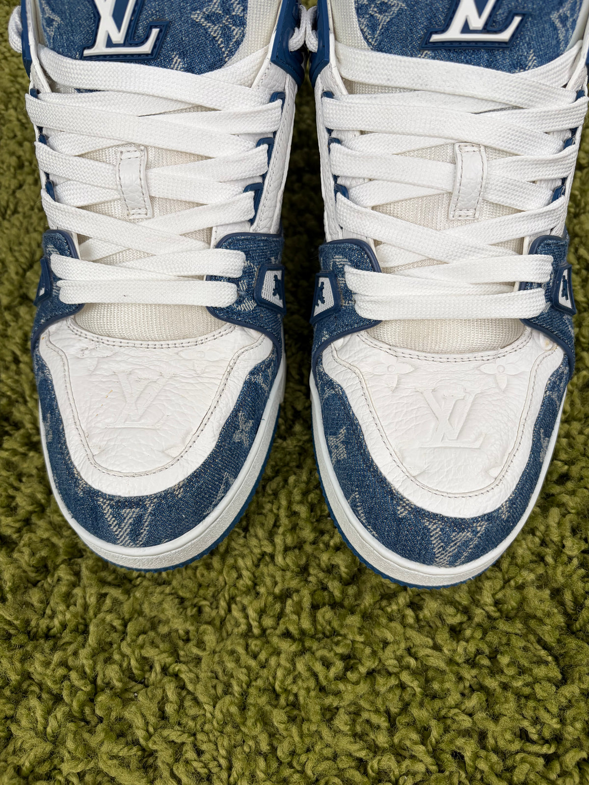 Louis Vuitton Trainer in Denim Blu 8.5