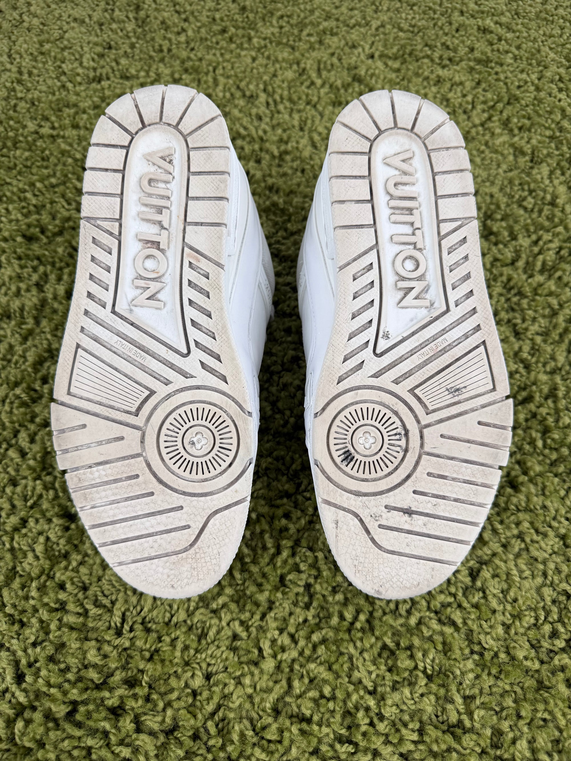 Louis Vuitton Trainer 41.5