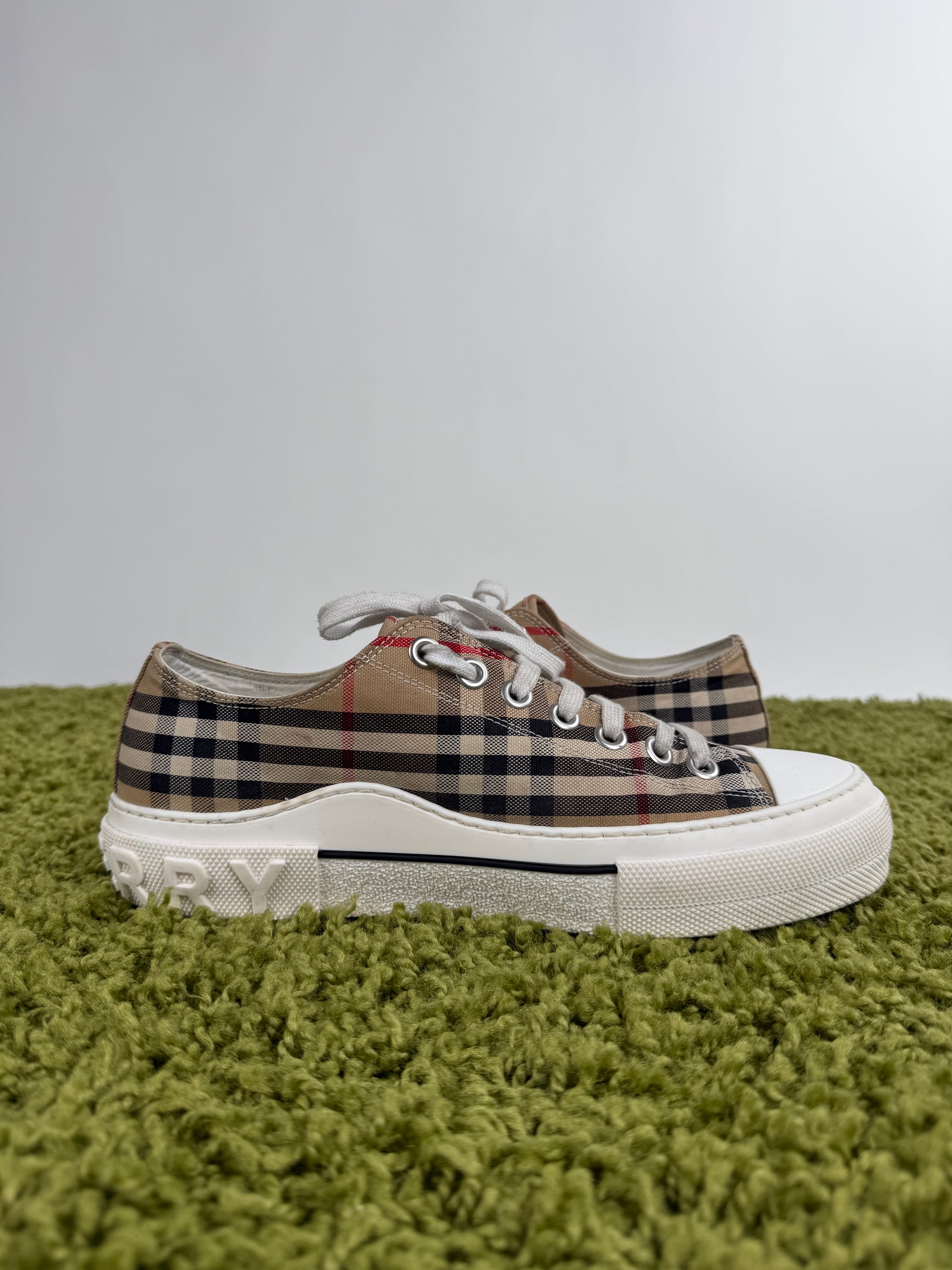 Burberry Check Sneaker Beige 42.5