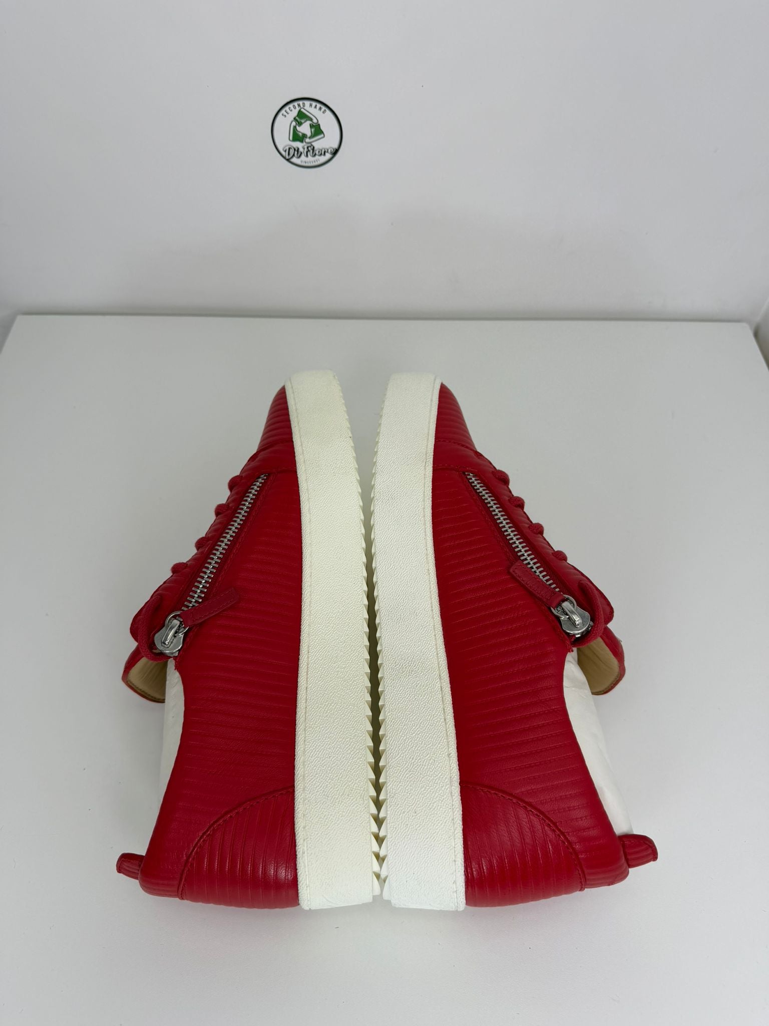 Giuseppe zanotti 46 rosse