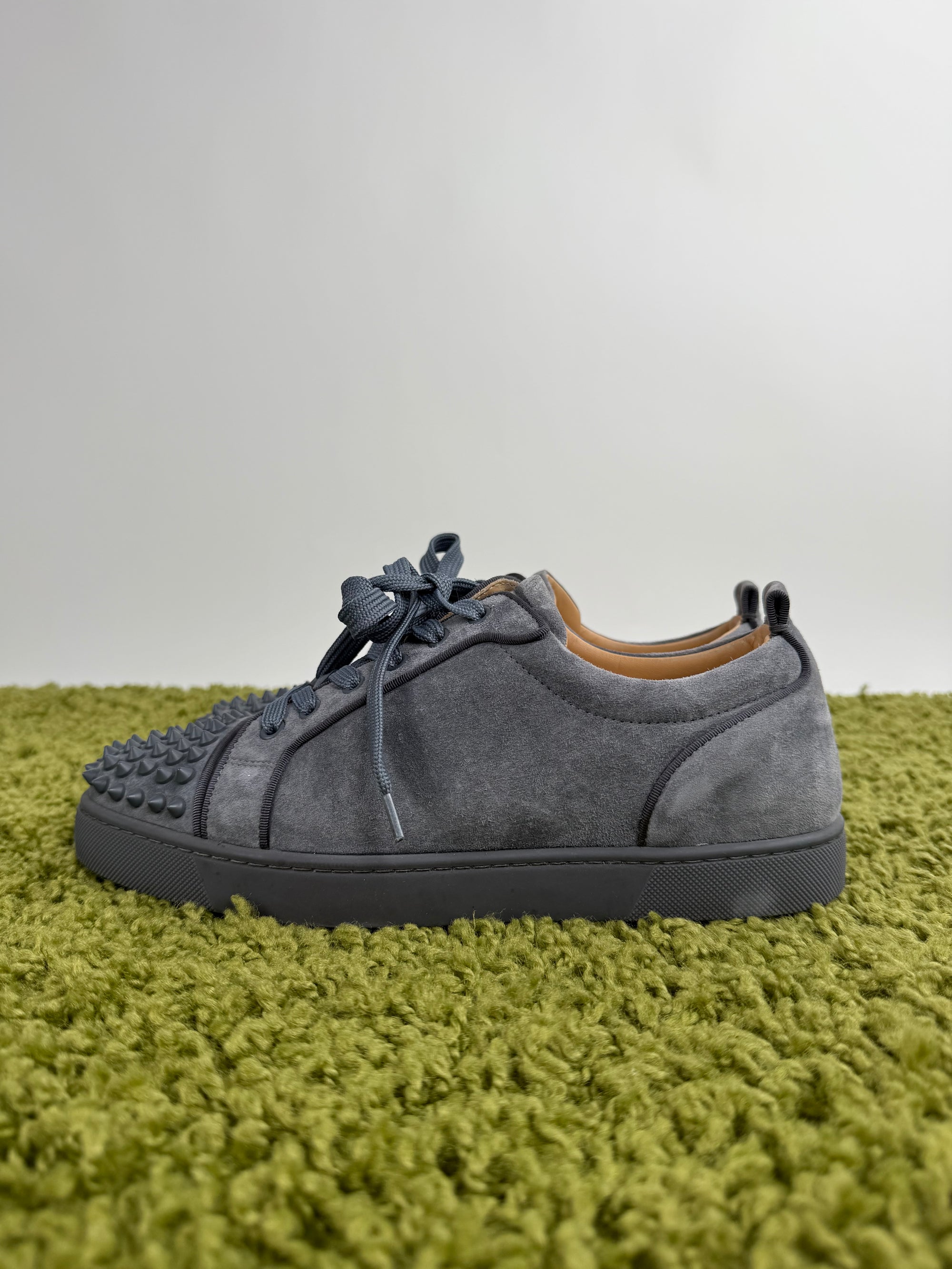 Christian Louboutin Spikes Grigio 42