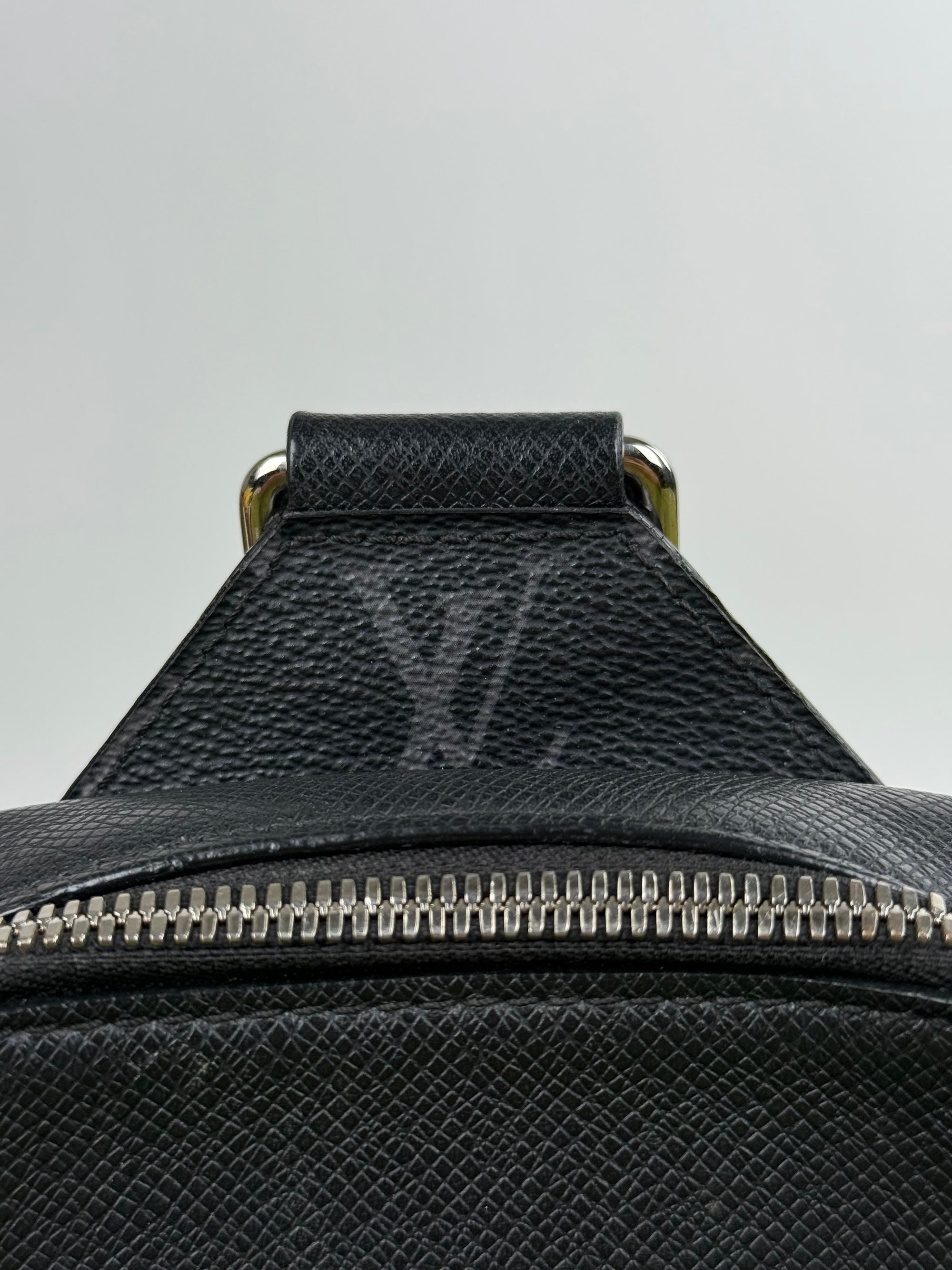 Borsa Outdoor Louis Vuitton Nera