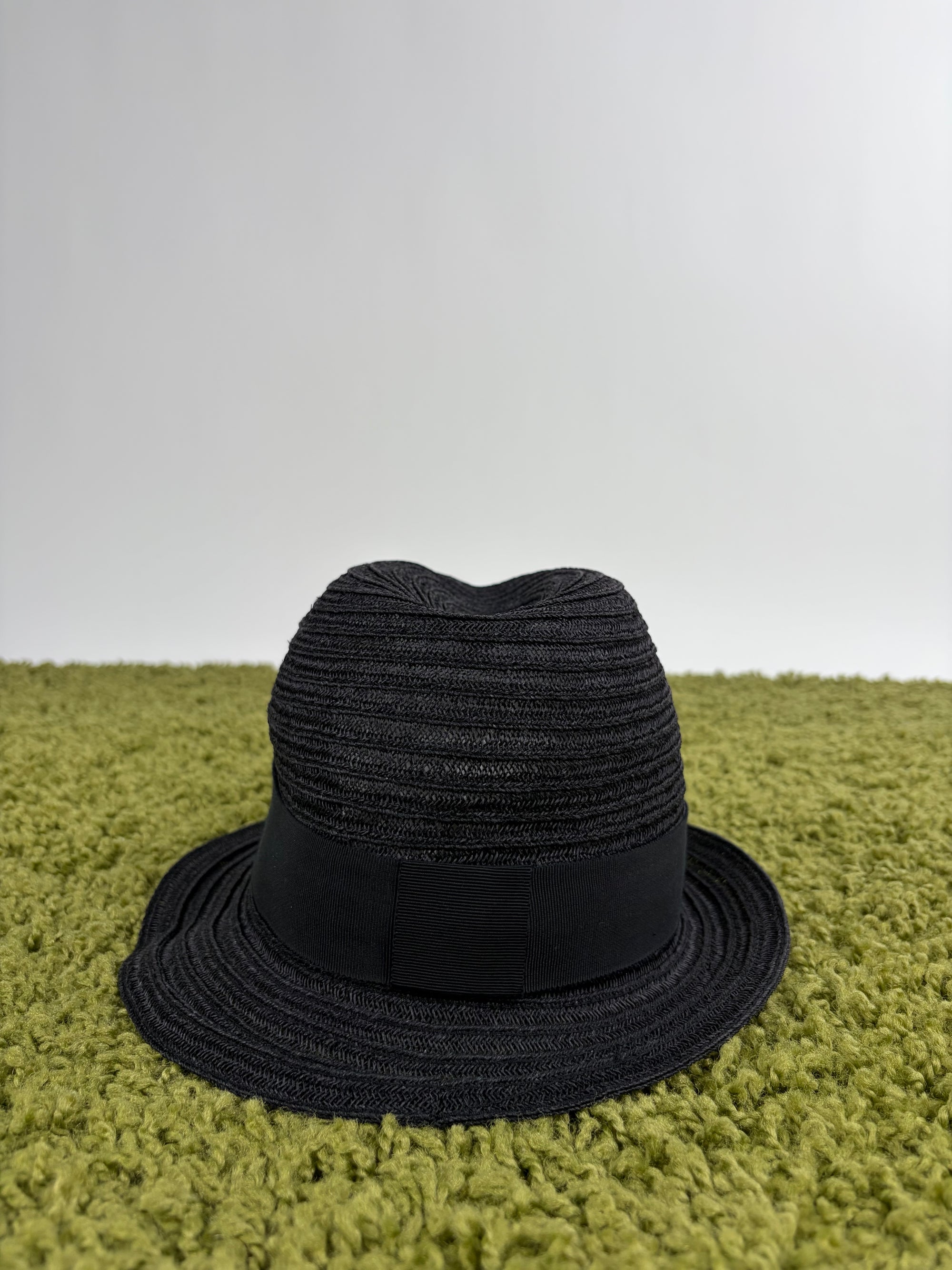 Cappello Chanel nero