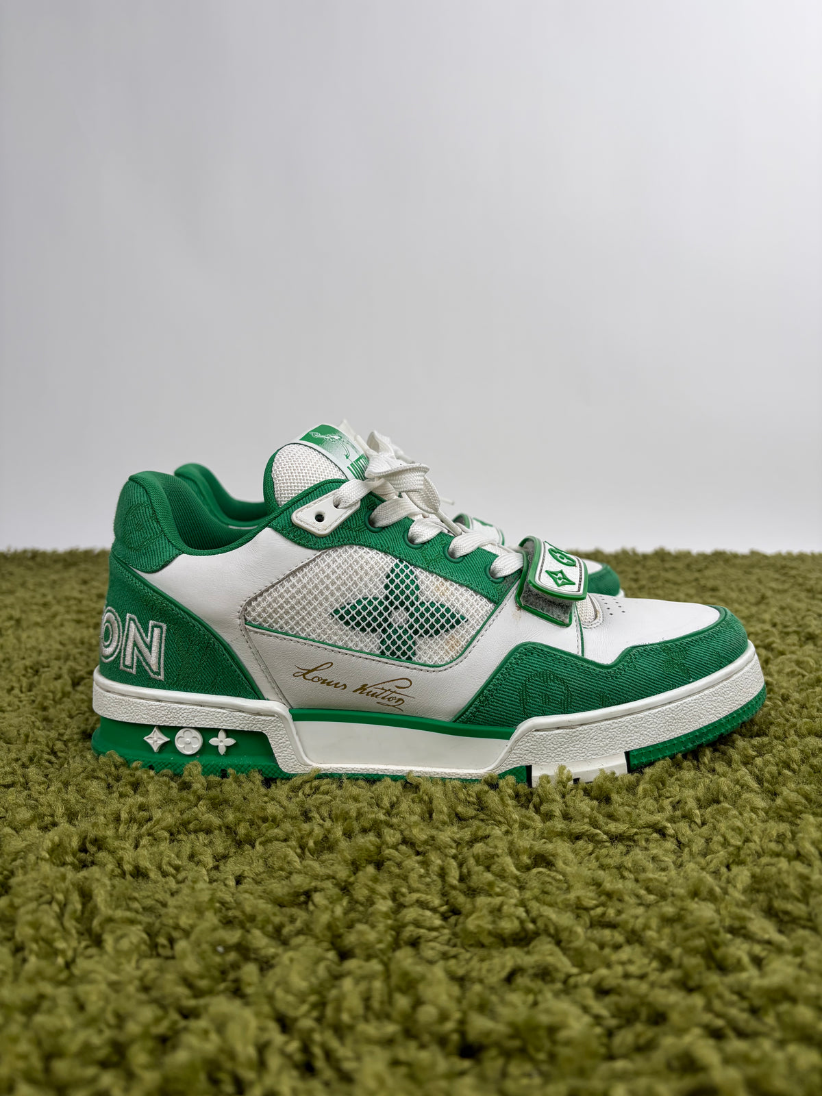 Louis Vuitton Trainer in Denim Verde 7.5