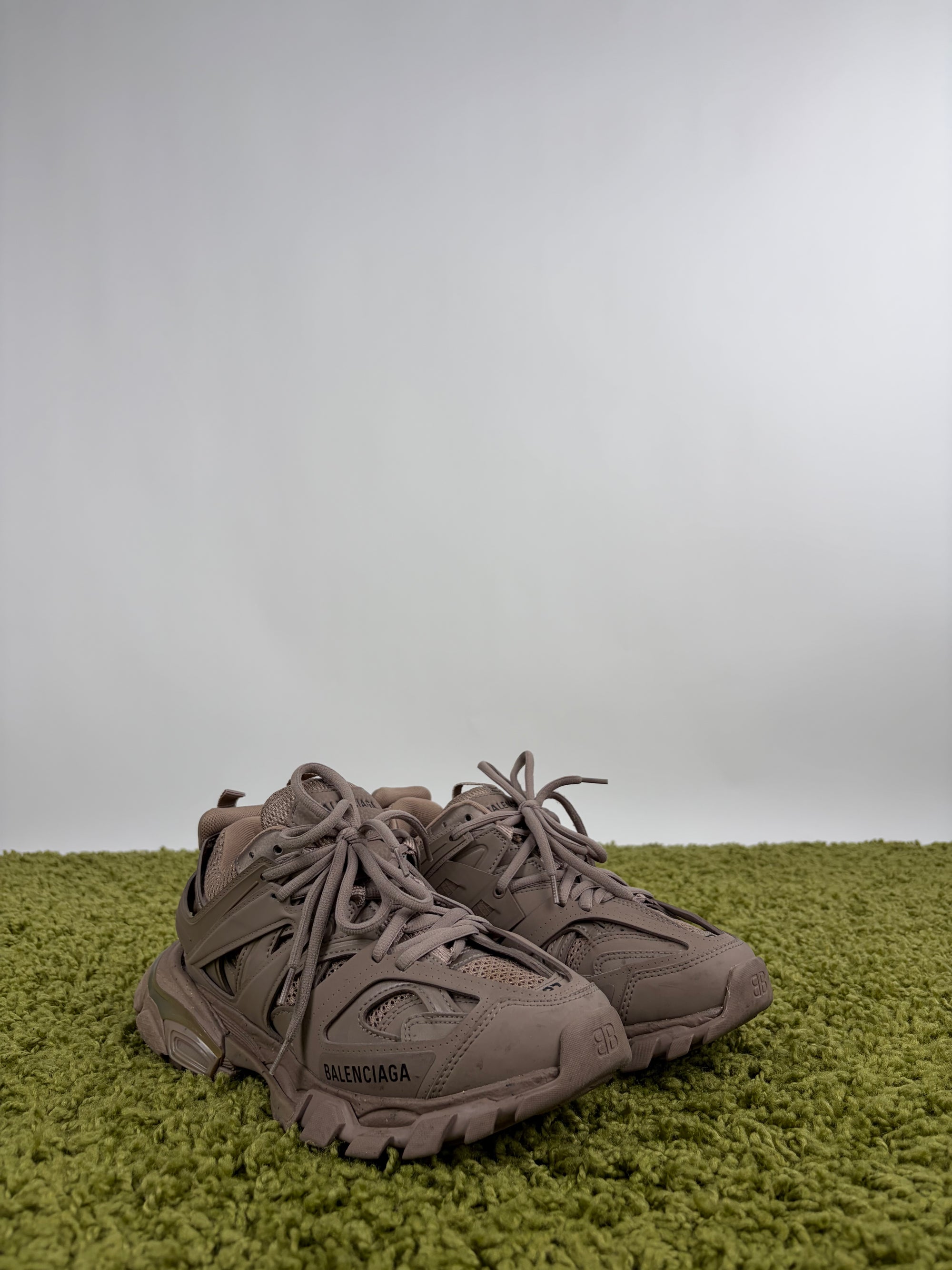 Balenciaga Track Size 37 marrone fango