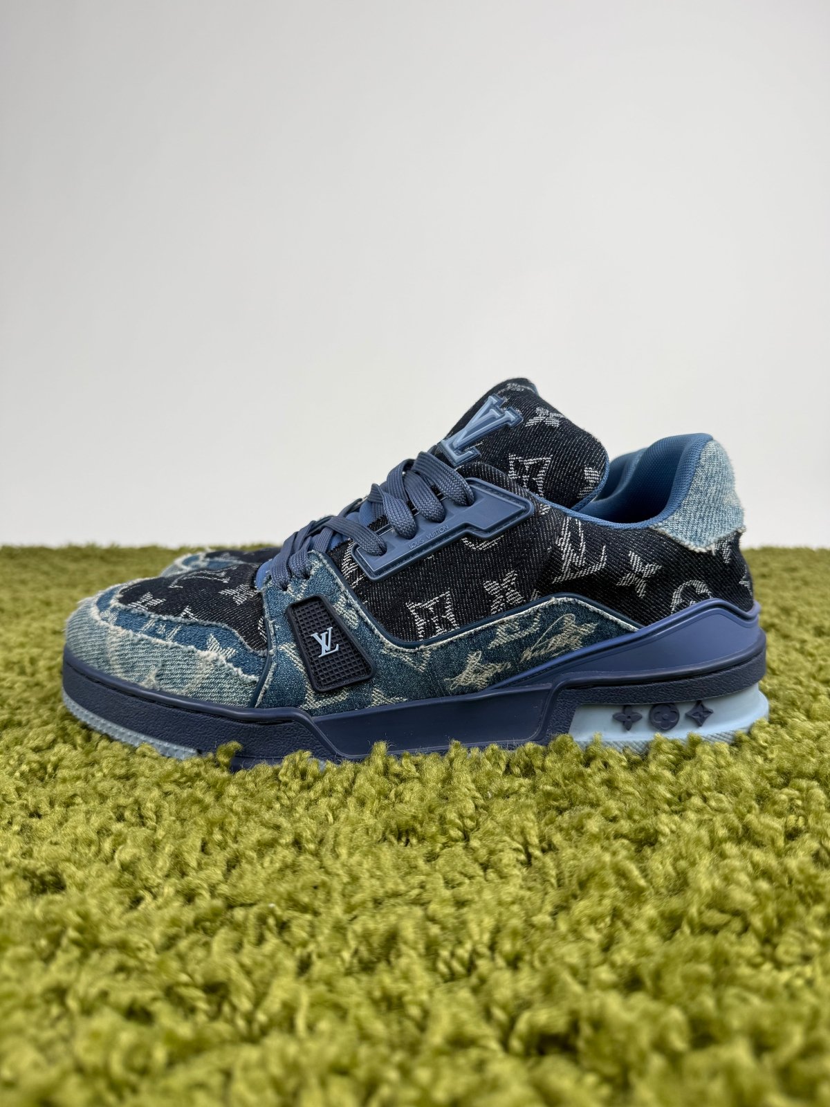 Louis Vuitton Trainer in denim Blu 7.5 - Second Hand Di Fiore