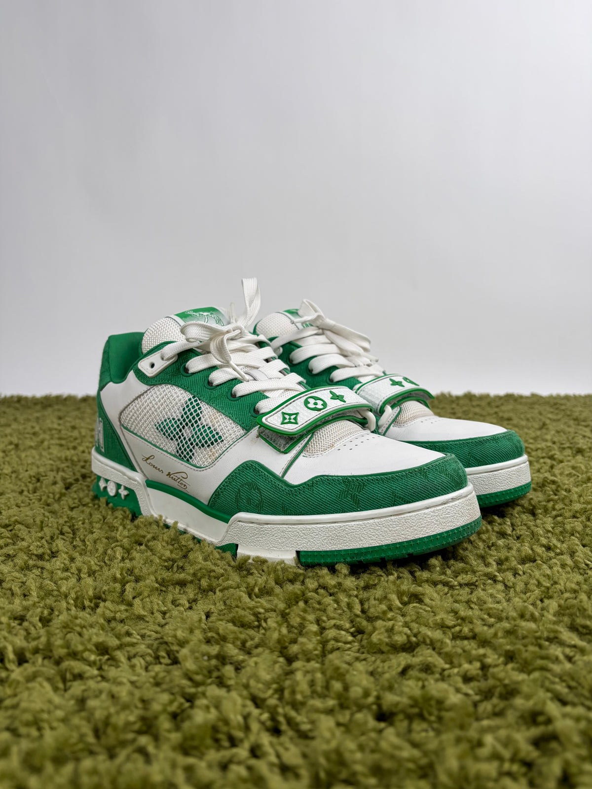 Louis Vuitton Trainer in Denim Verde 7.5