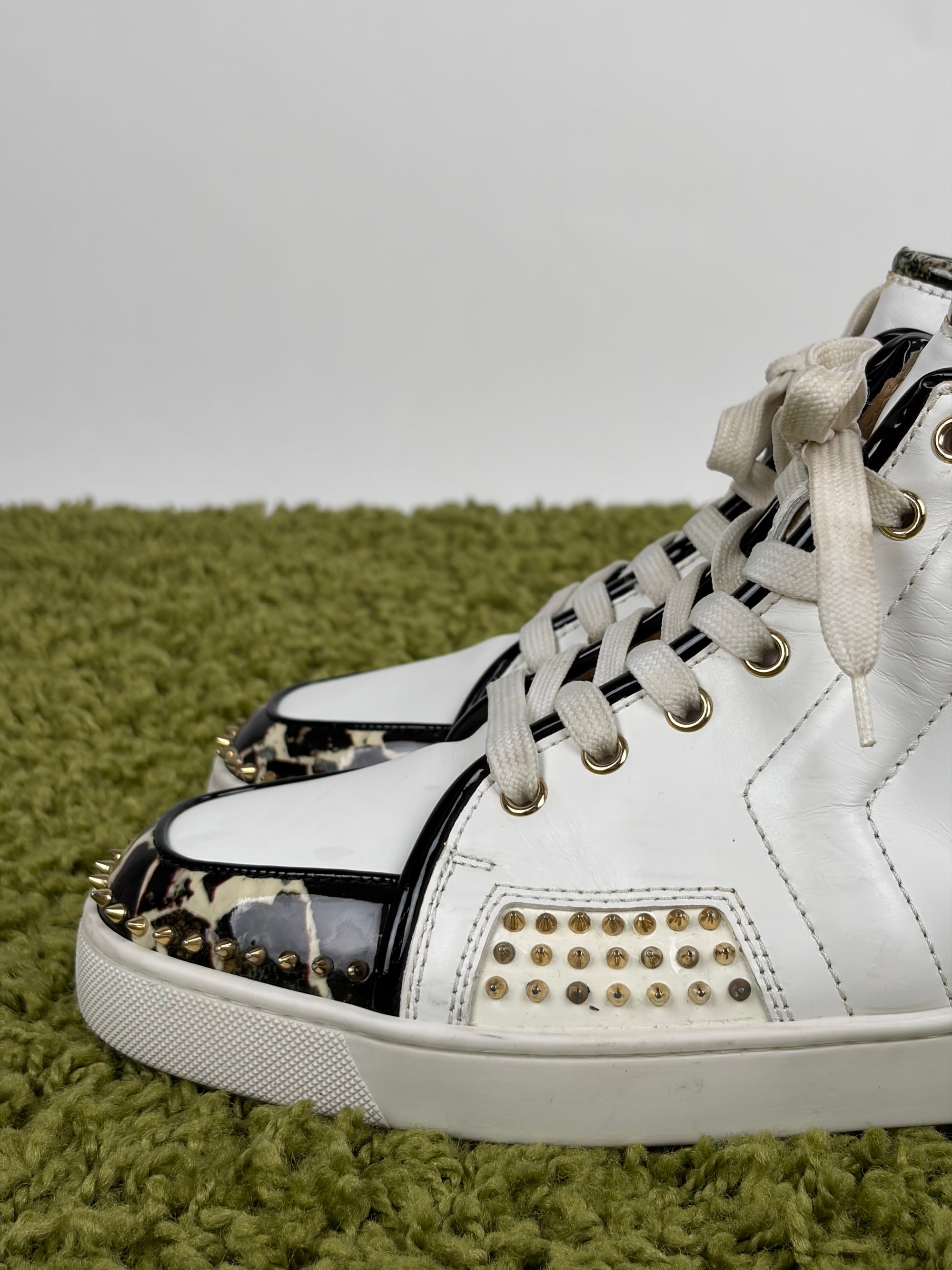 Louboutin Size 43 bianche e oro