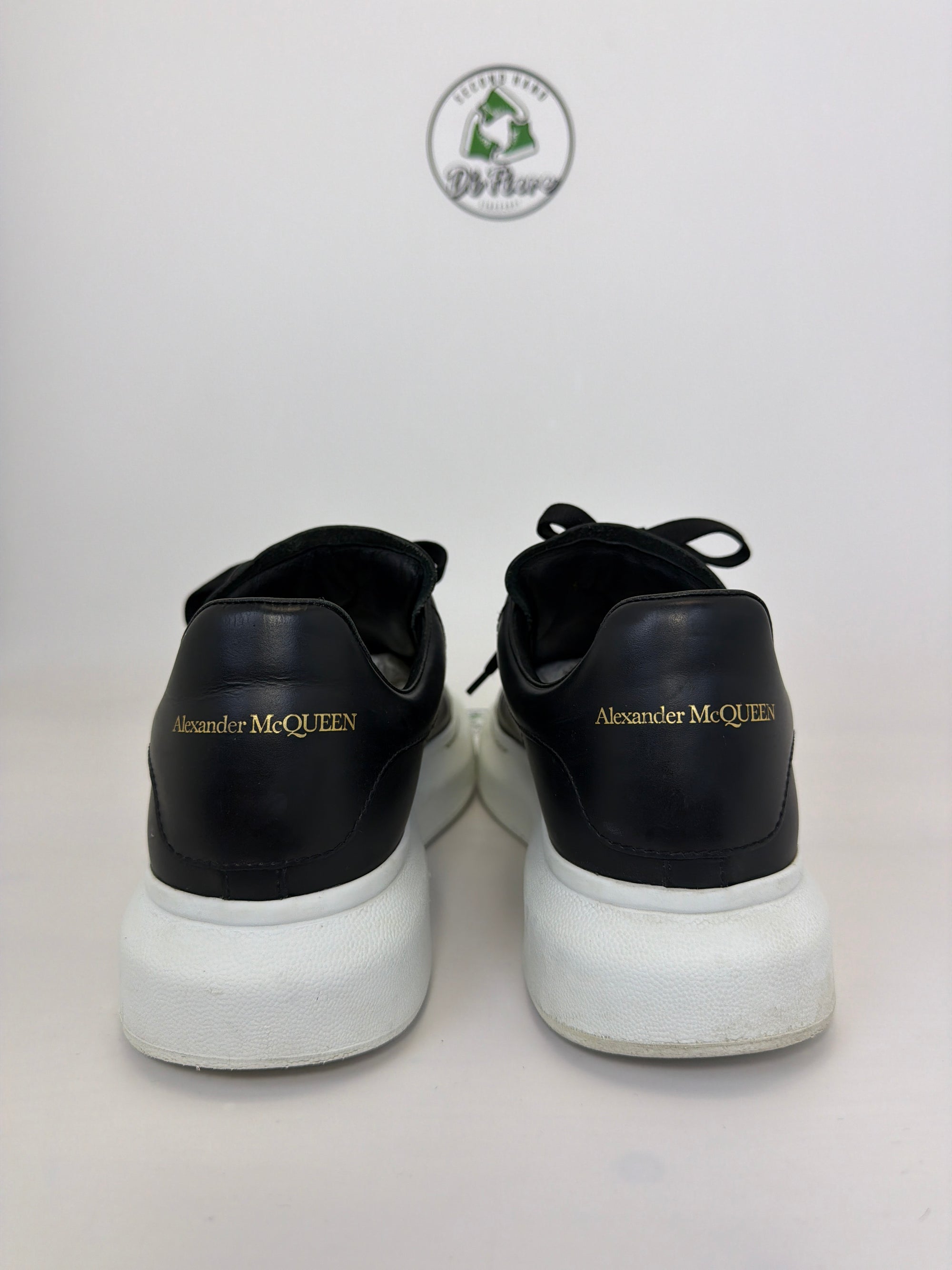 Alexander McQueen  40