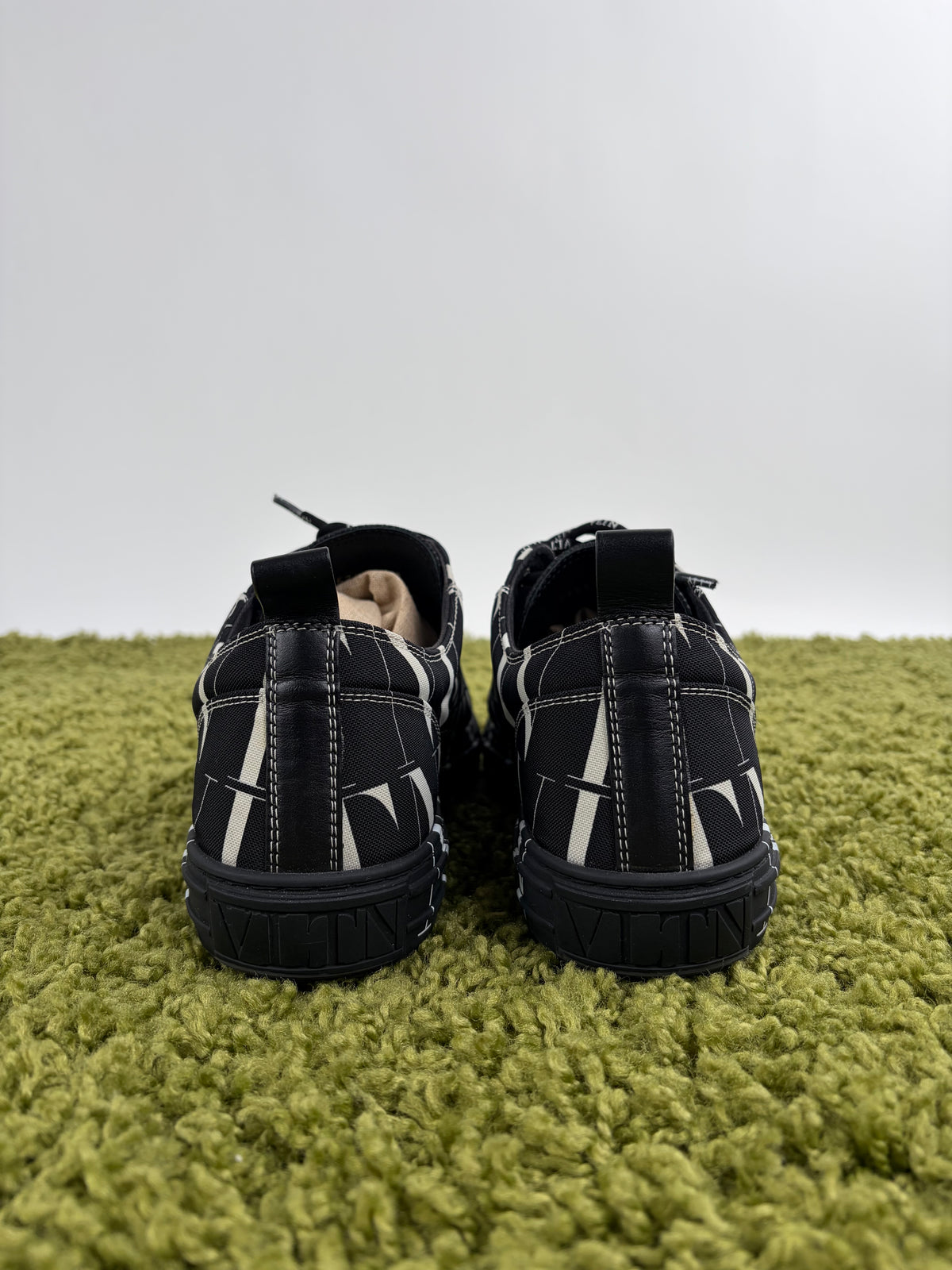 Valentino Garavani Giggies Nera 42