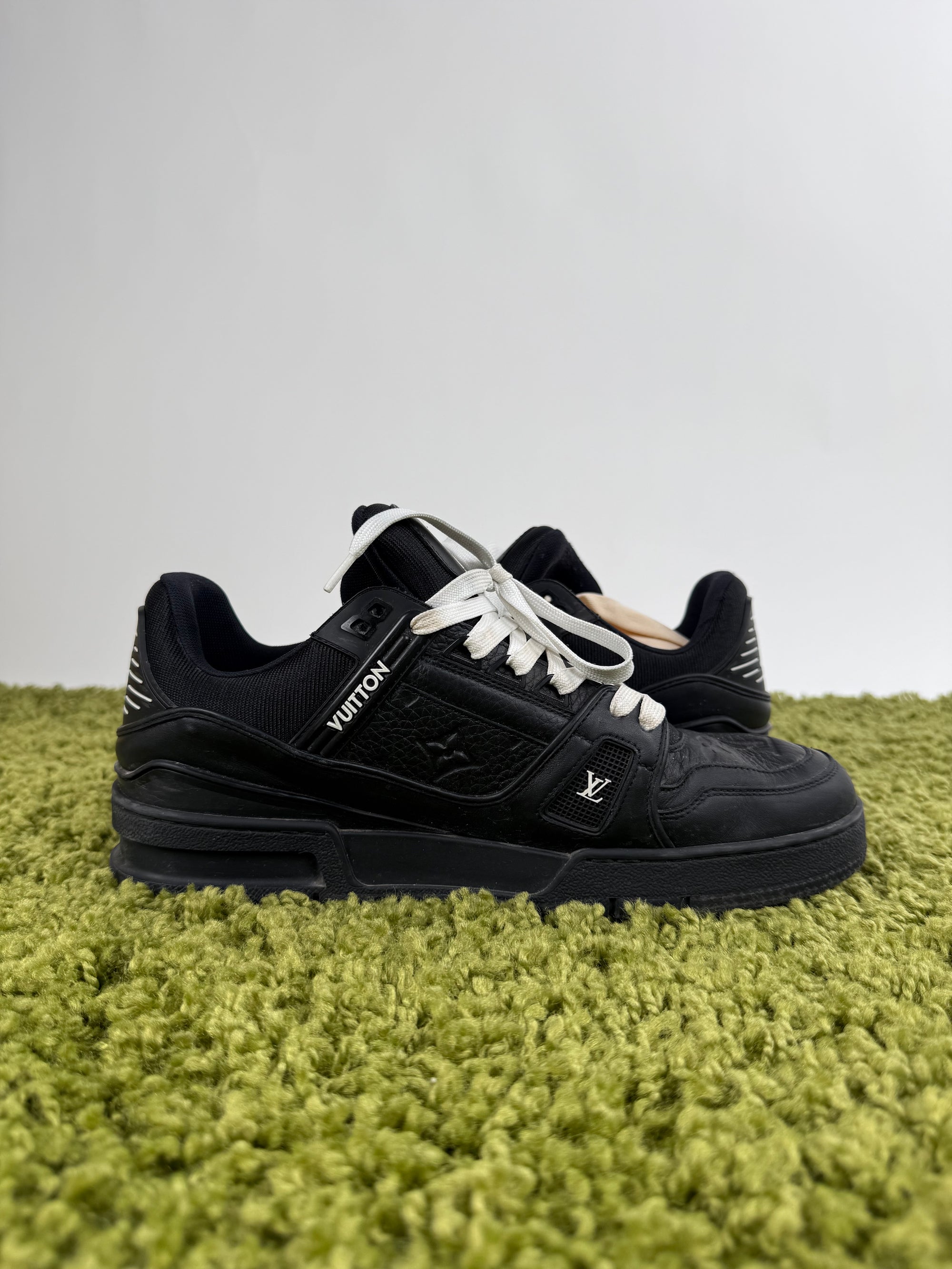 Louis Vuitton Trainer Nera 8