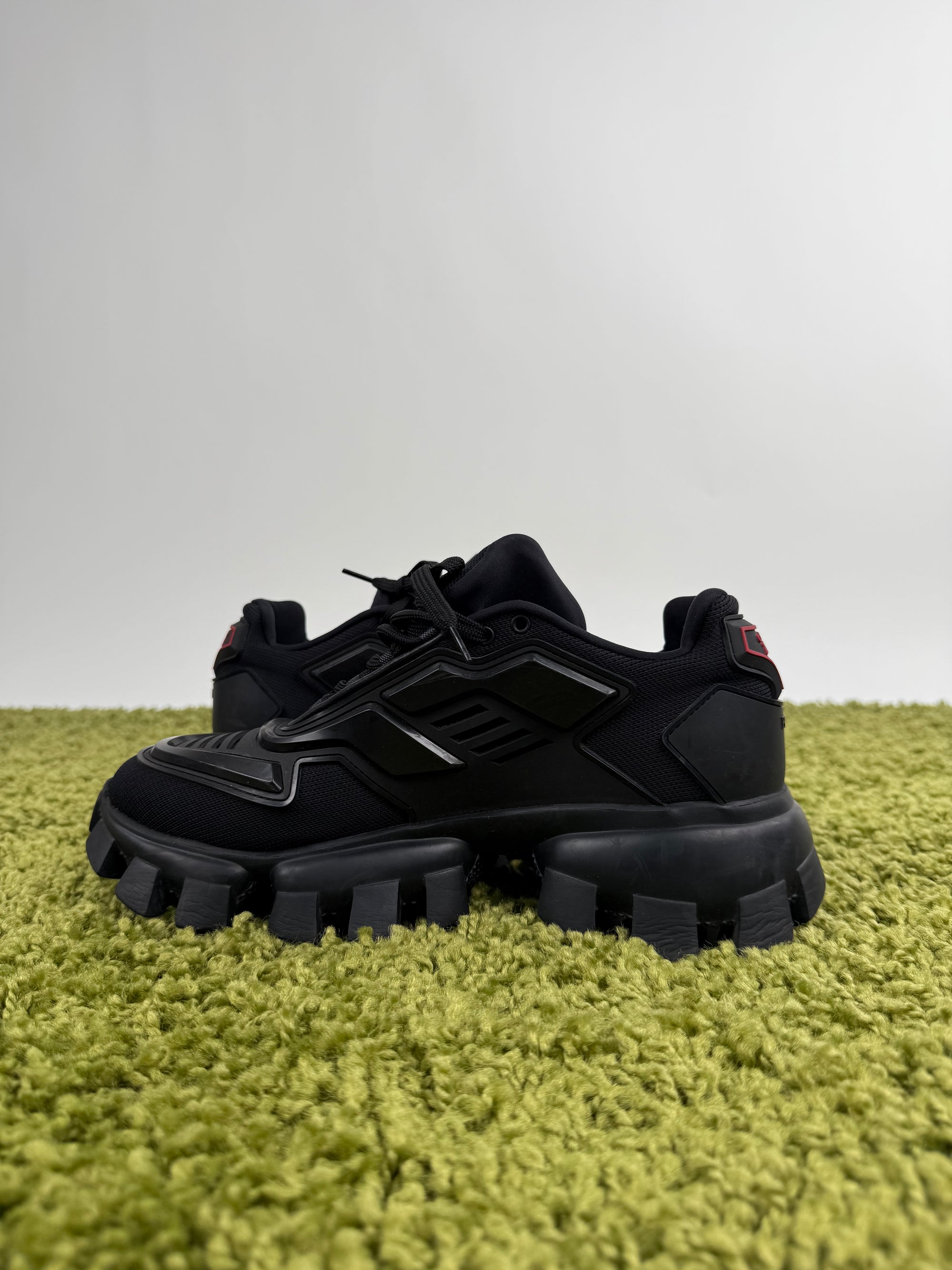Prada Cloudbust Thunder 40.5