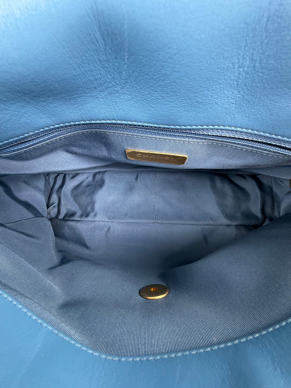 Borsa Chanel 19 Trapuntata in Pelle Azzurra