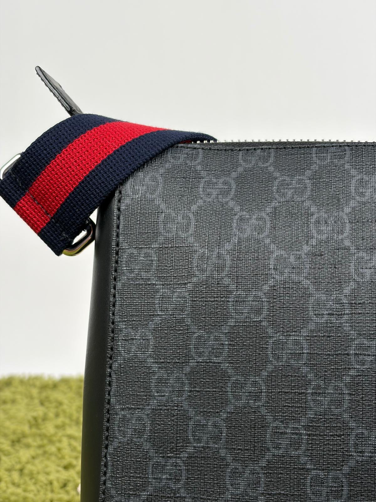 Borsa a tracolla Gucci GG Nero