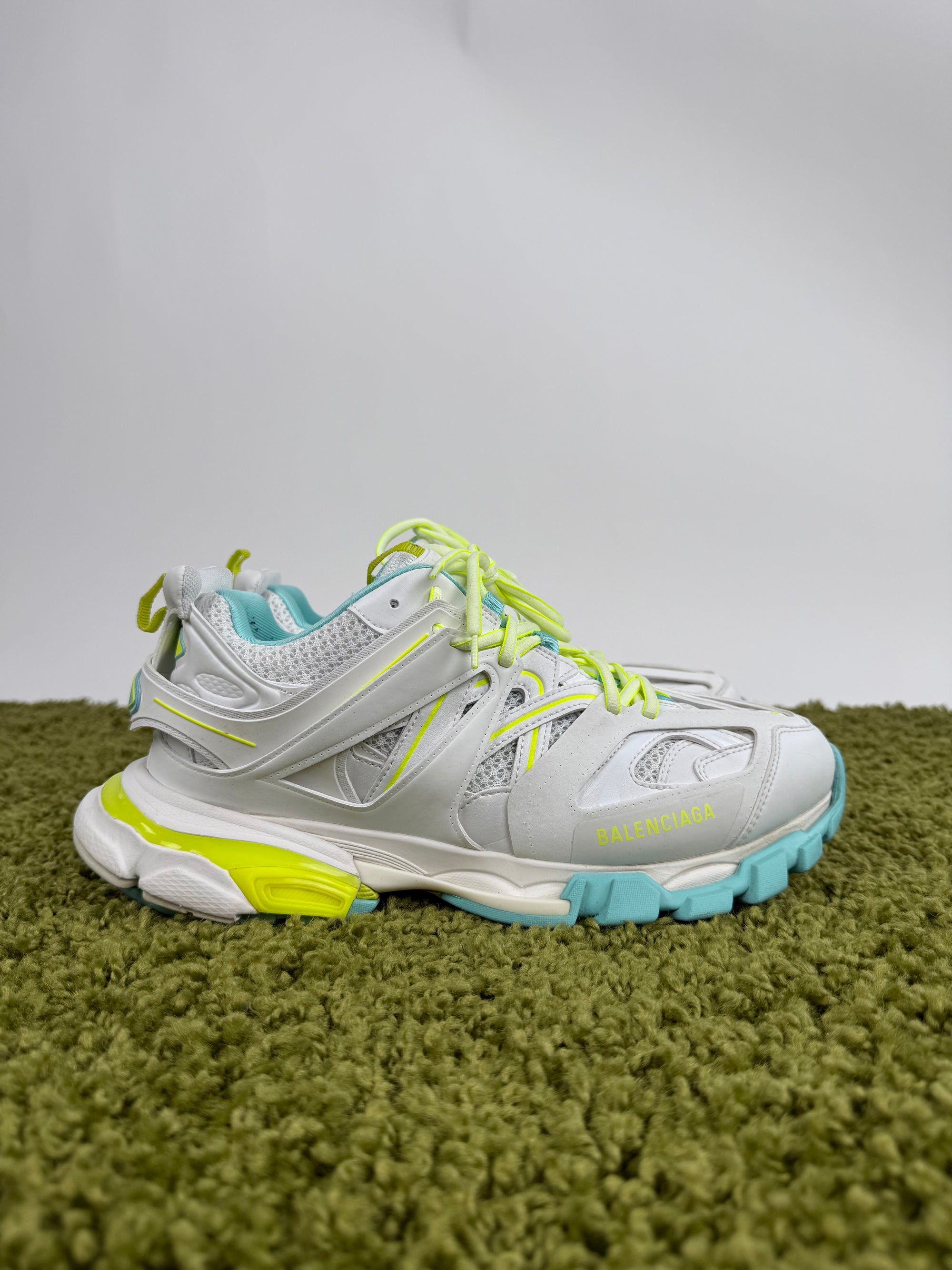Balenciaga Track 43