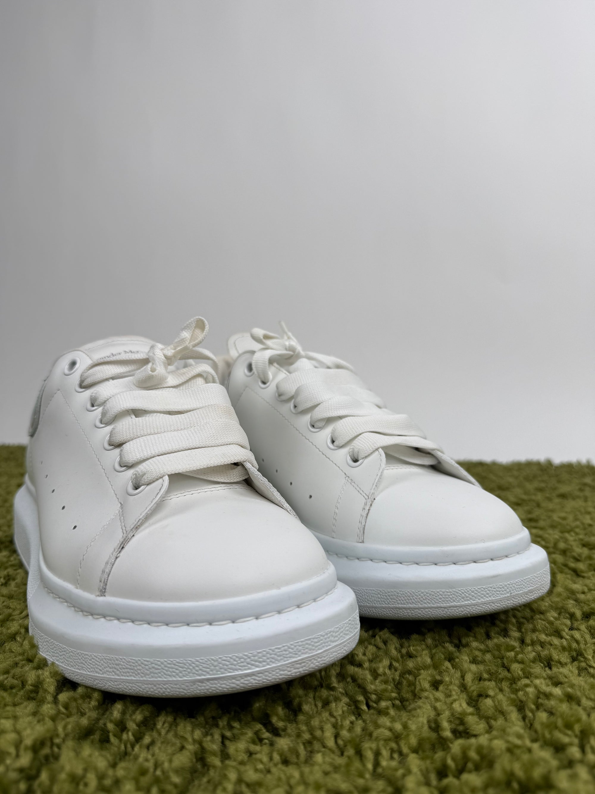 Alexander Mcqueen 45