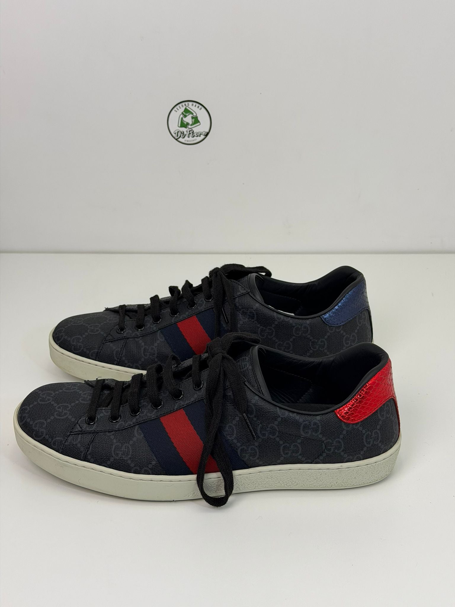 Gucci ace Size 9.5=43.5 veste 44 nere blu e rosse