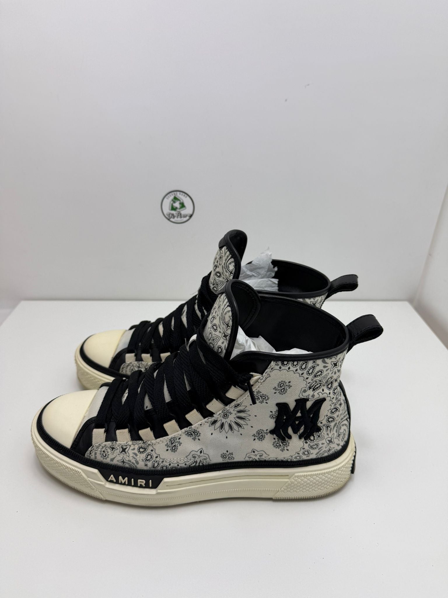 Amiri Size 43 bianche e nere