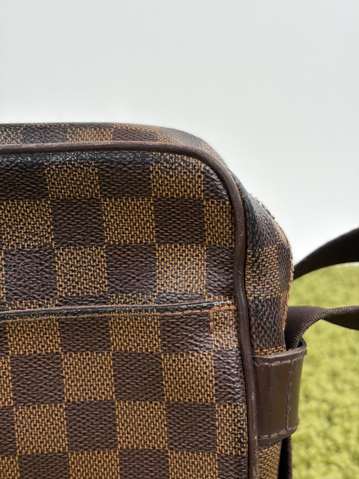 Marsupio Louis Vuitton Olav PM in tela Damier Marrone