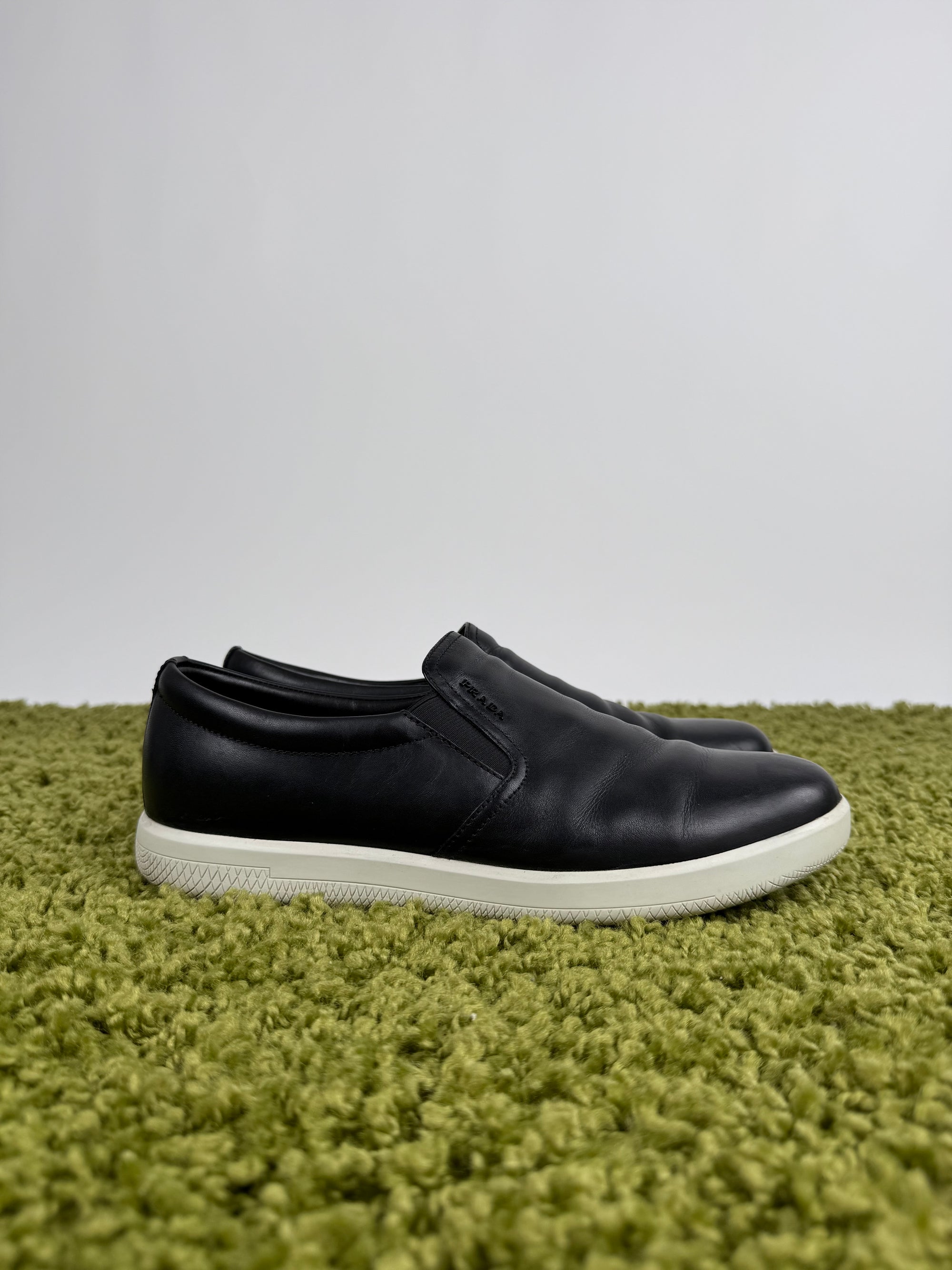 Prada Low Sneaker Nere 9