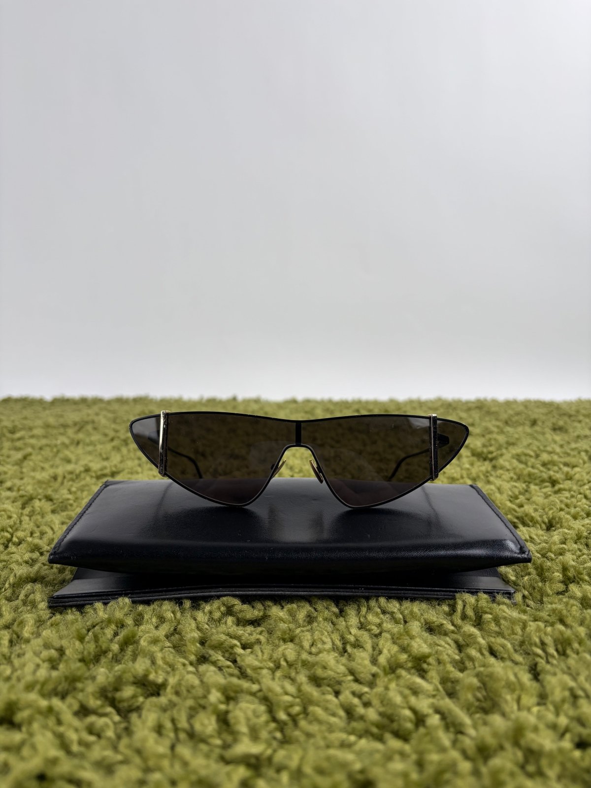 Occhiali da sole Saint Laurent New Wawe SL 536 Neri - Second Hand Di Fiore