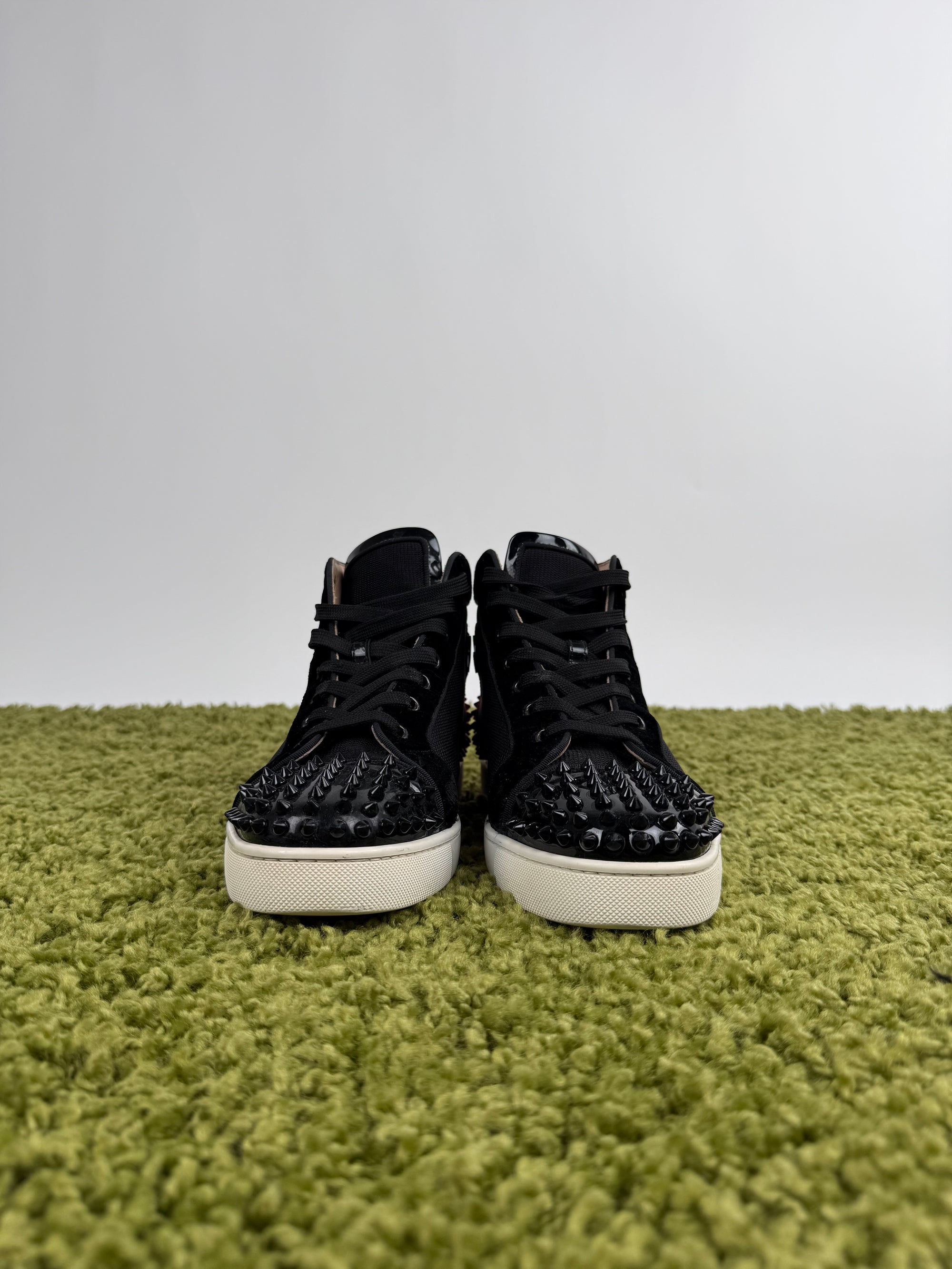 Christian Louboutin Spikes 42
