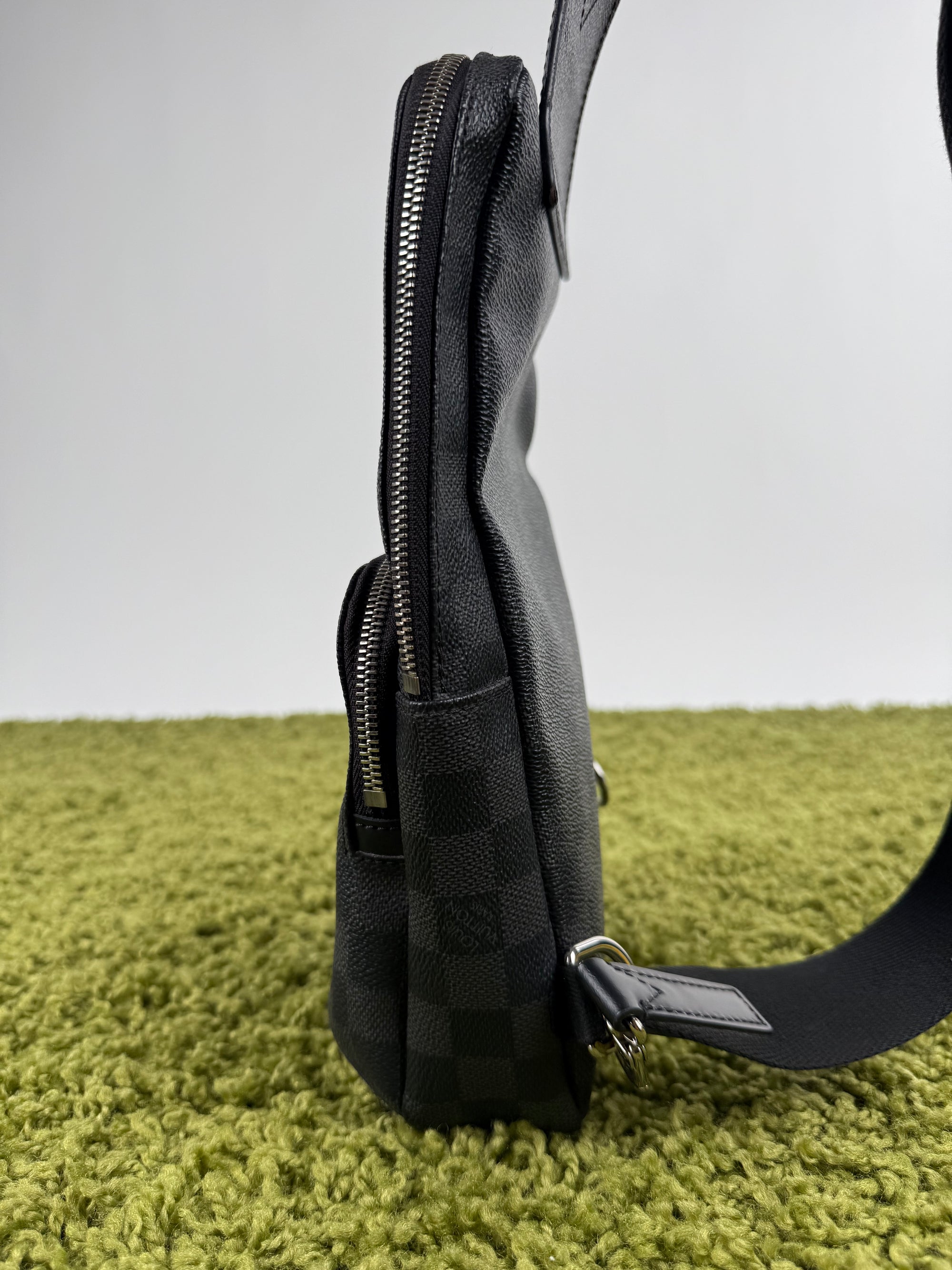 Borsello Avenue Sling Louis Vuitton Nero