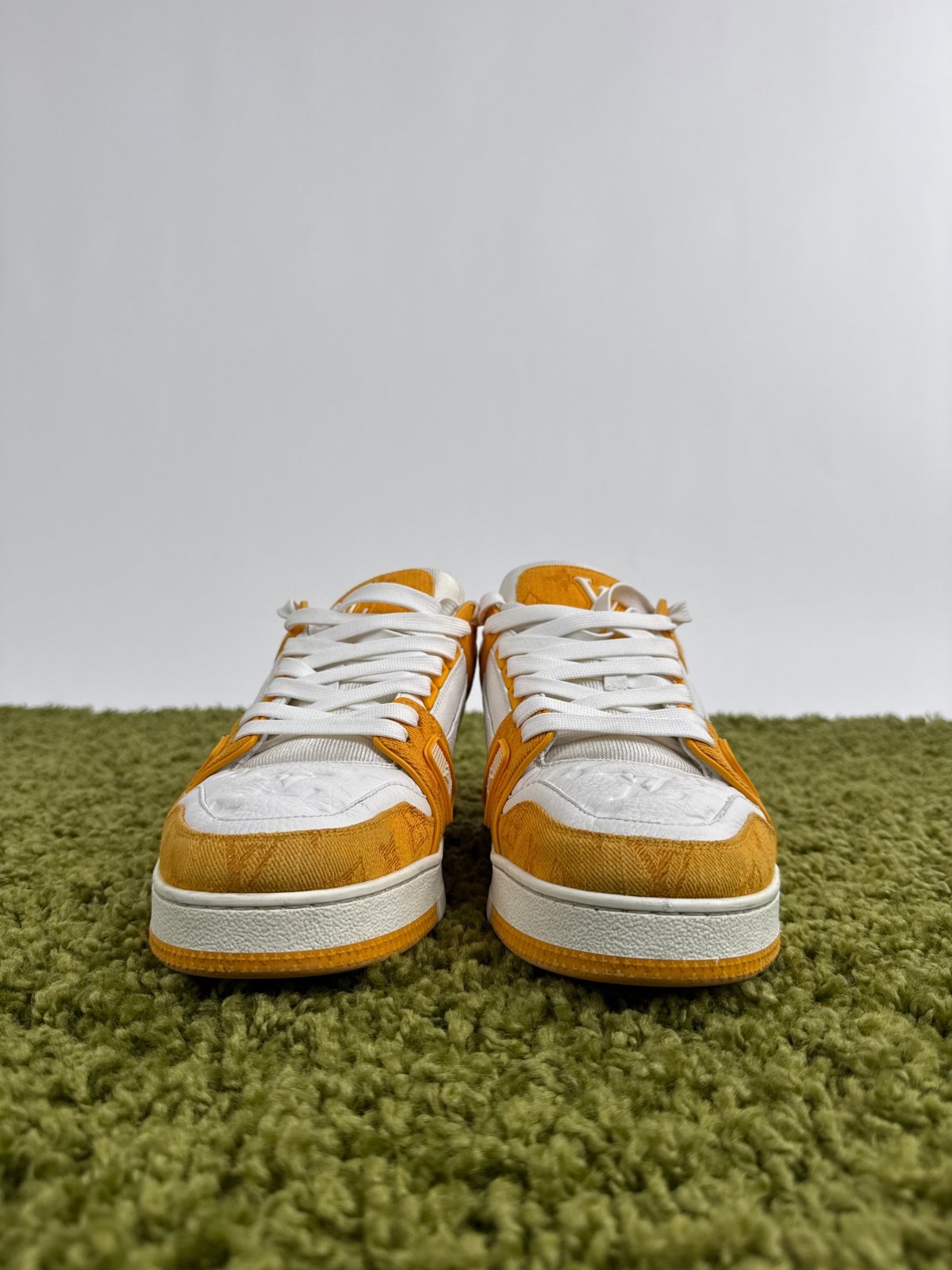 Louis Vuitton Trainer 42 veste 43 - Second Hand Di Fiore
