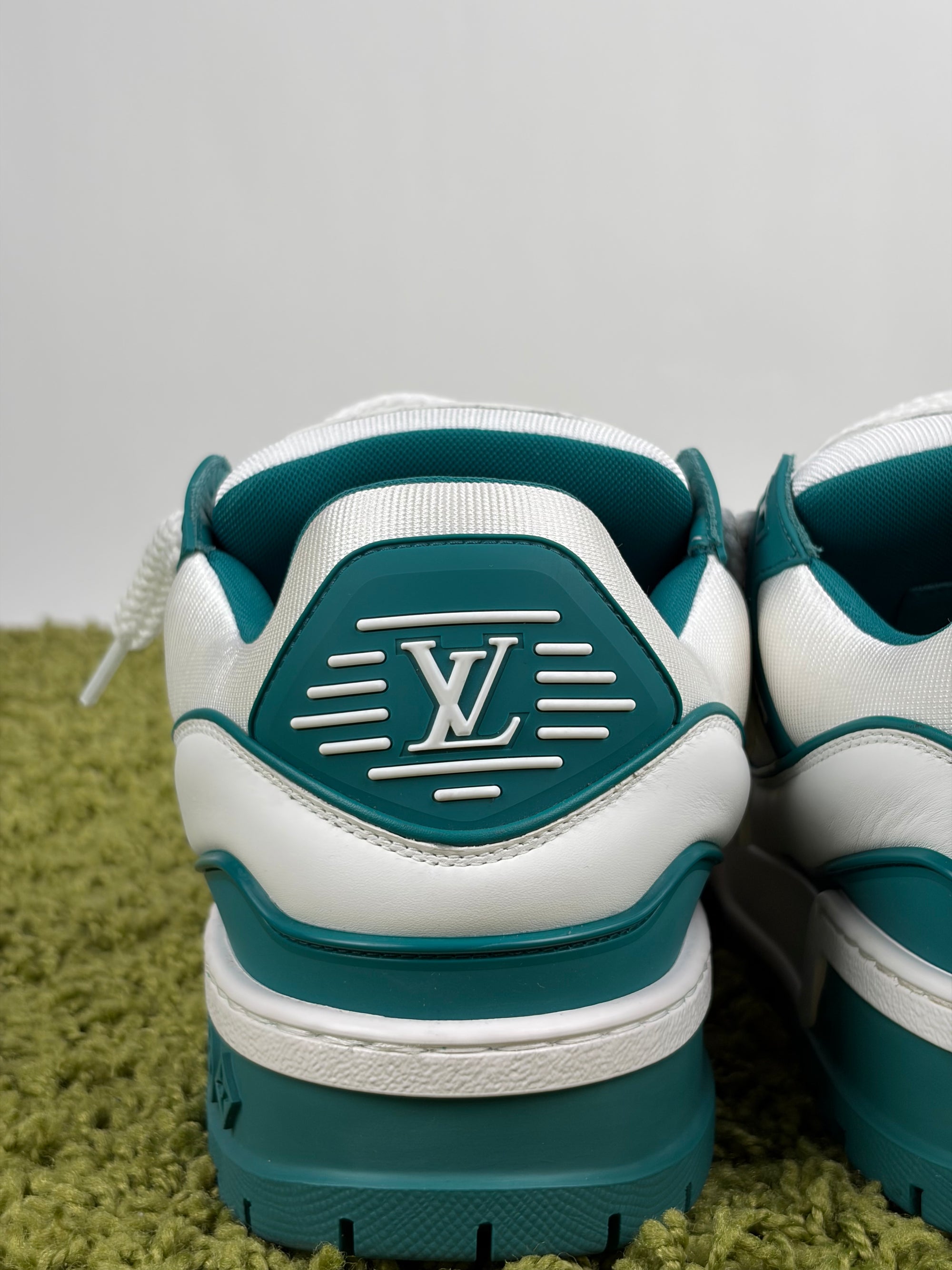 Louis Vuitton trainer maxi Size 10.5=44.5 calza 45/45.5 bianche e verdi