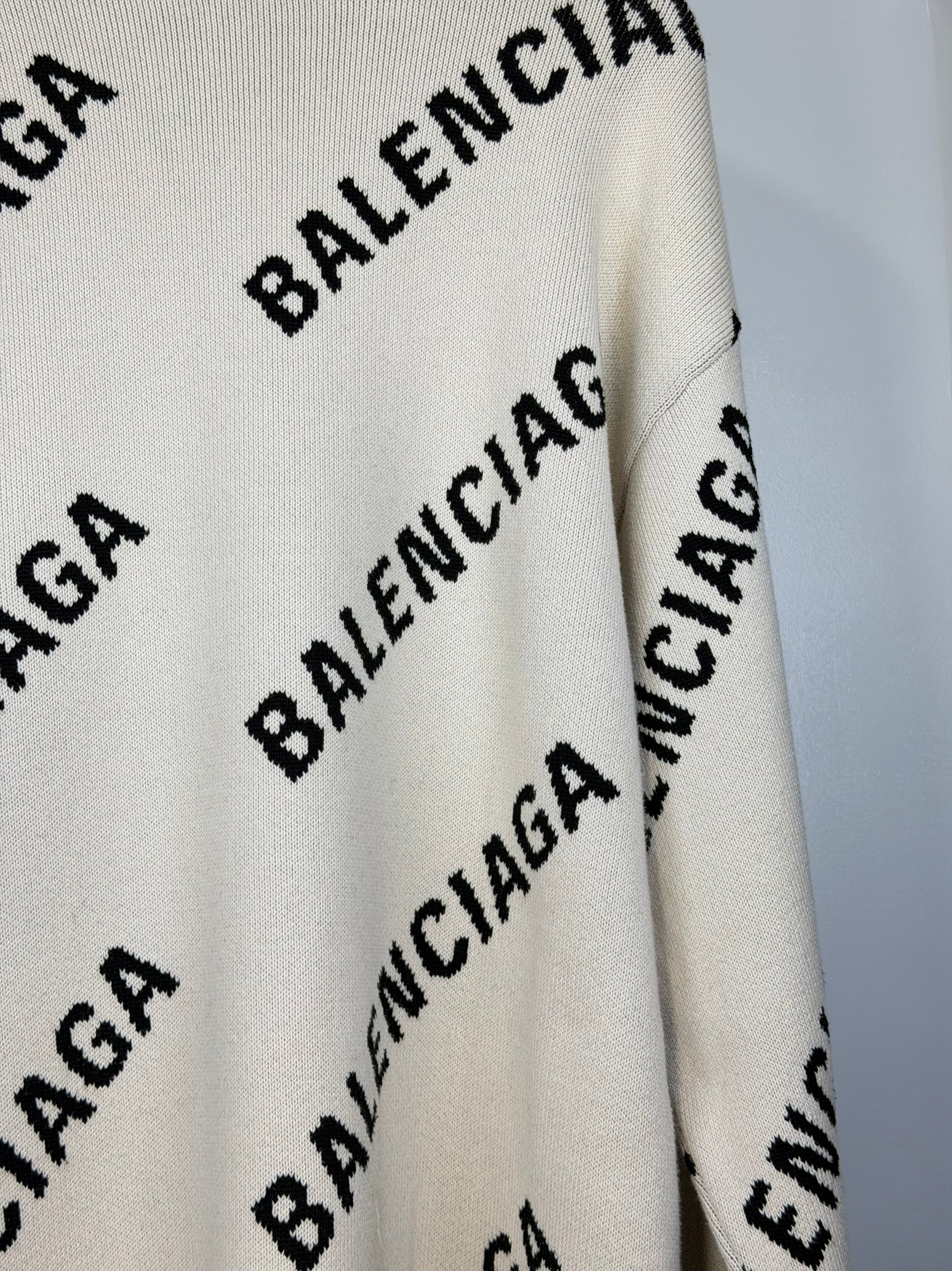 Maglione Balenciaga Size S veste over