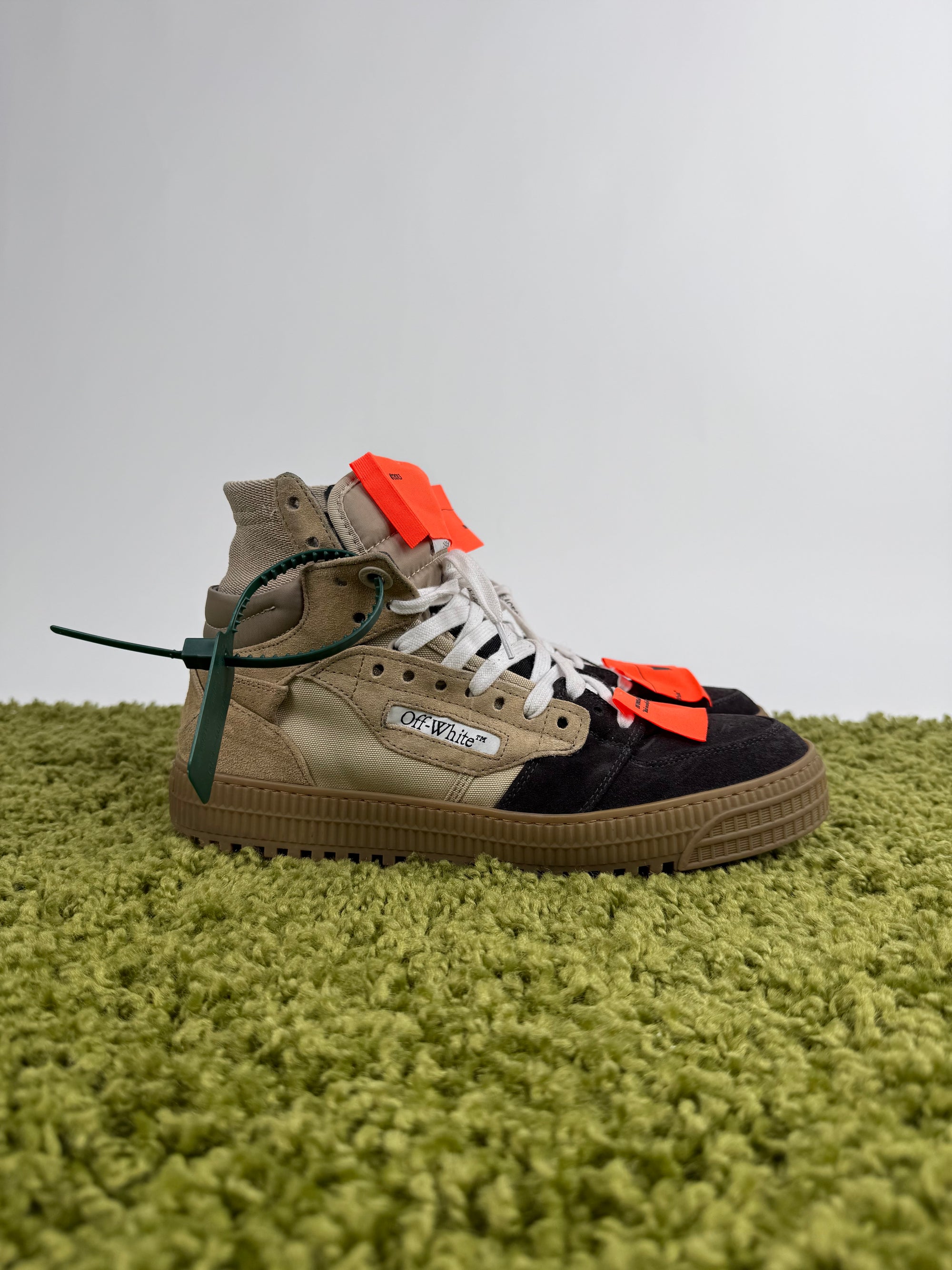 Off White High Sneaker 42